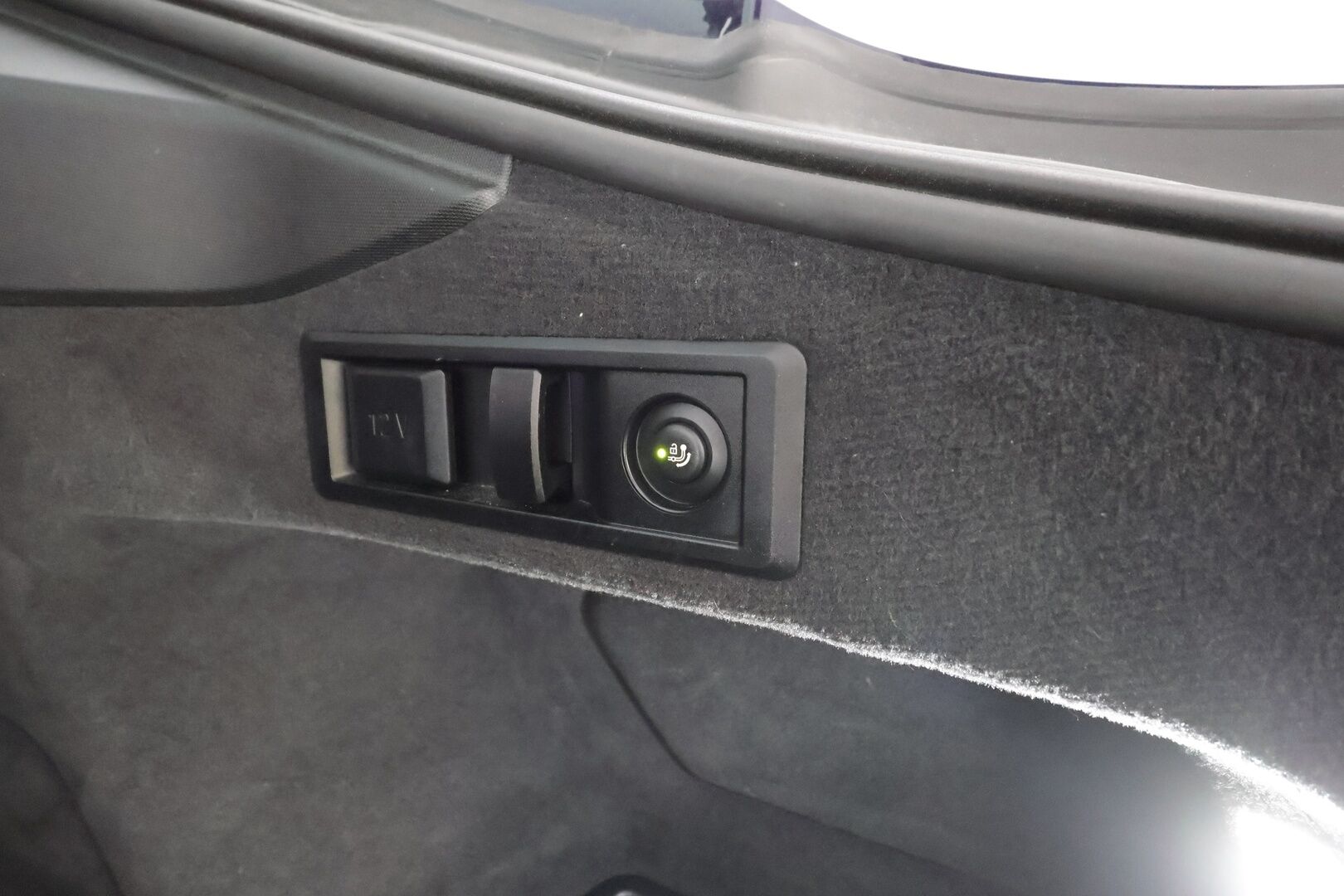 BMW I4 M50 2024 M50 Charged - | ACC | Lisälämmitin | Koukku | Widescreen | Muistipenkki | Ratinlämmitys | H/K | Sporttinahat | 360-Kamera | 1.Om Suomi-auto | Kahdet Renkaat |