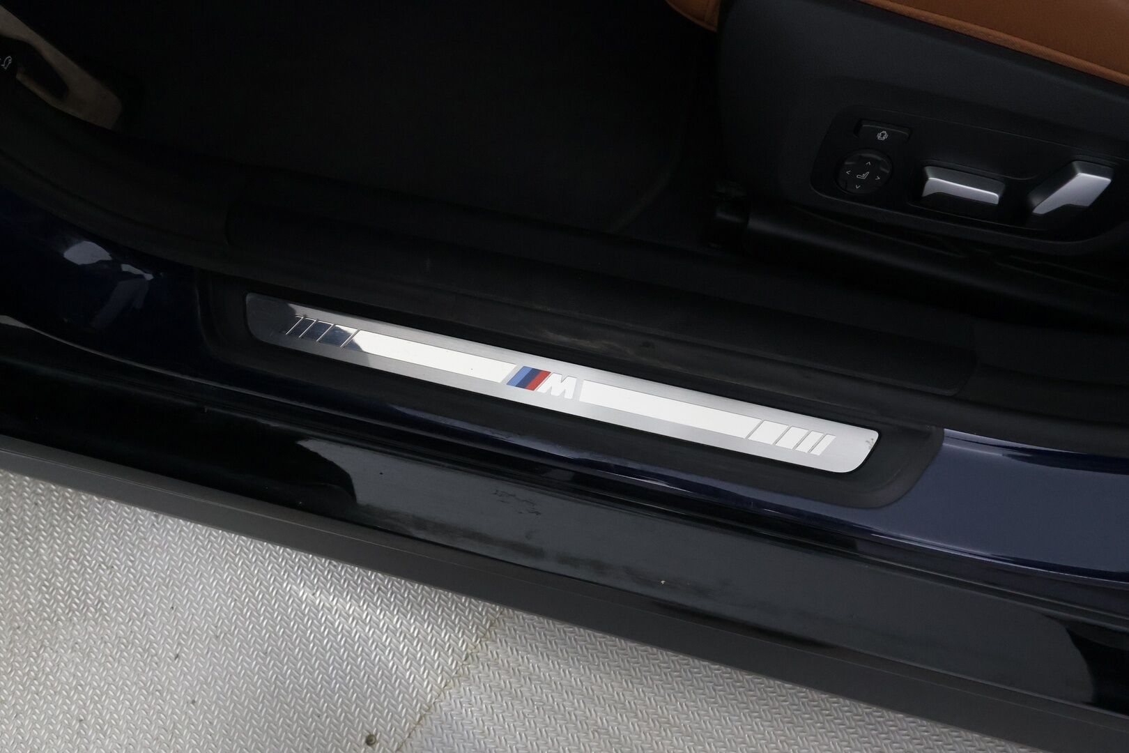 BMW I4 M50 2024 M50 Charged - | ACC | Lisälämmitin | Koukku | Widescreen | Muistipenkki | Ratinlämmitys | H/K | Sporttinahat | 360-Kamera | 1.Om Suomi-auto | Kahdet Renkaat |