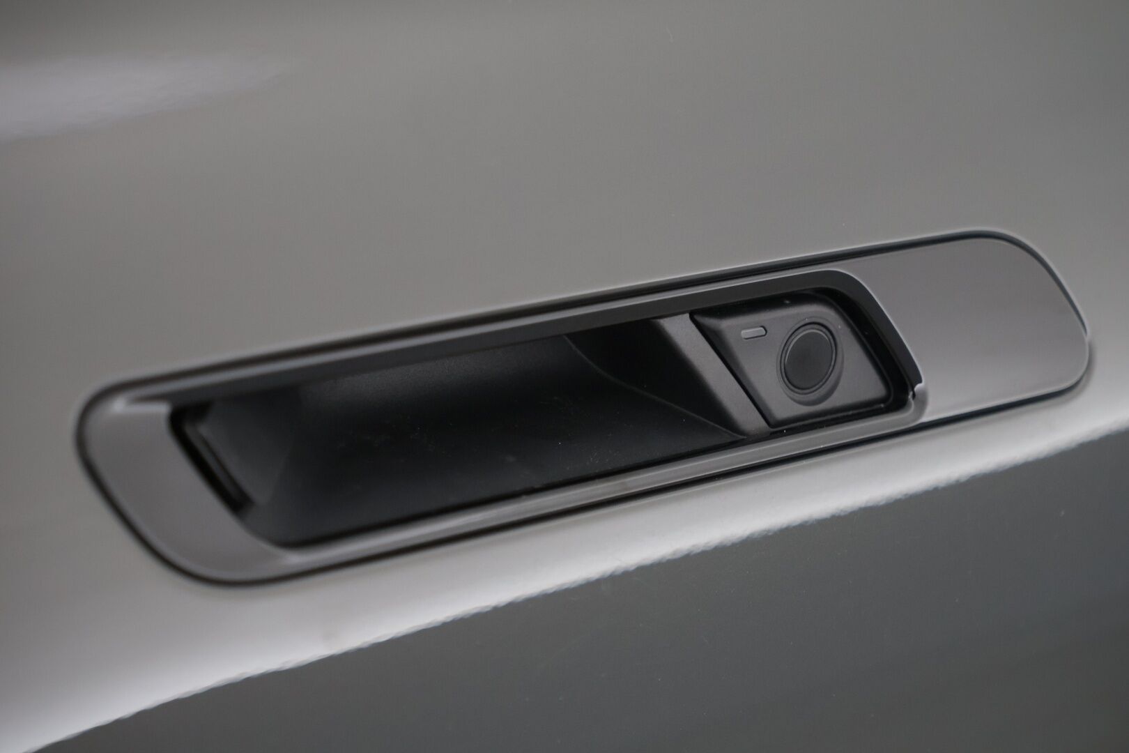 BMW i7 2023 G70 xDrive 60 M-Sport - | Executive & Connoisseur paketit | B&W Diamond | Ilmastoidut ja lämmitettävät nahkapenkit |