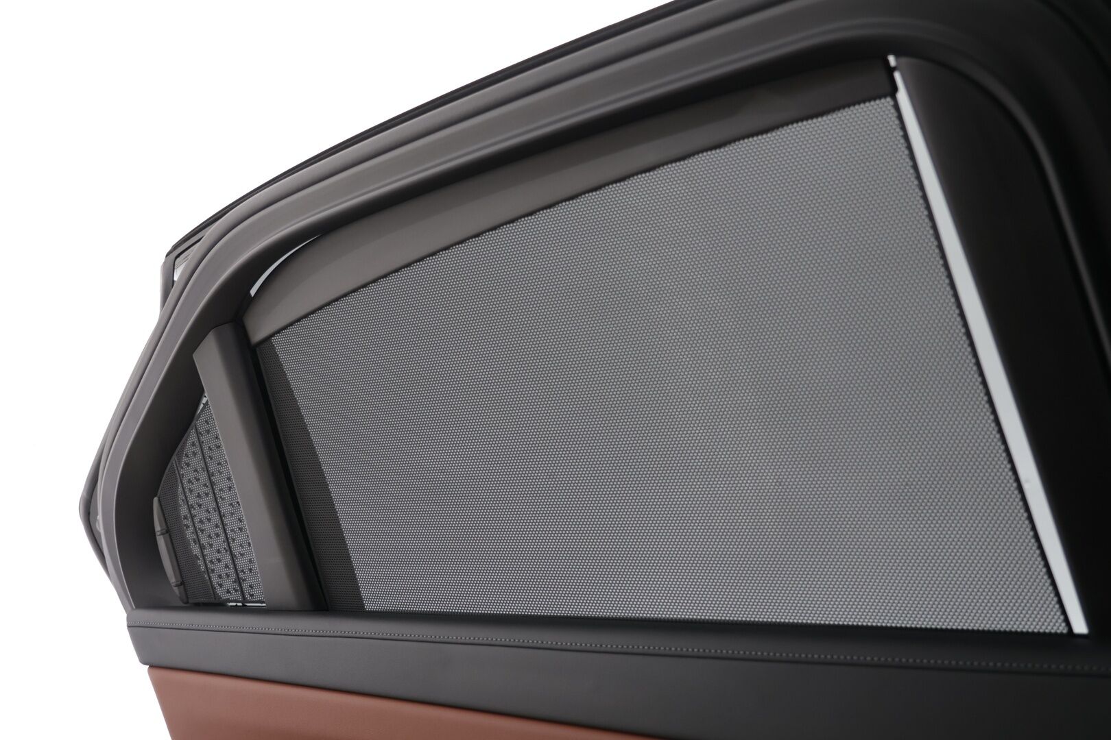BMW i7 2023 G70 xDrive 60 M-Sport - | Executive & Connoisseur paketit | B&W Diamond | Ilmastoidut ja lämmitettävät nahkapenkit |