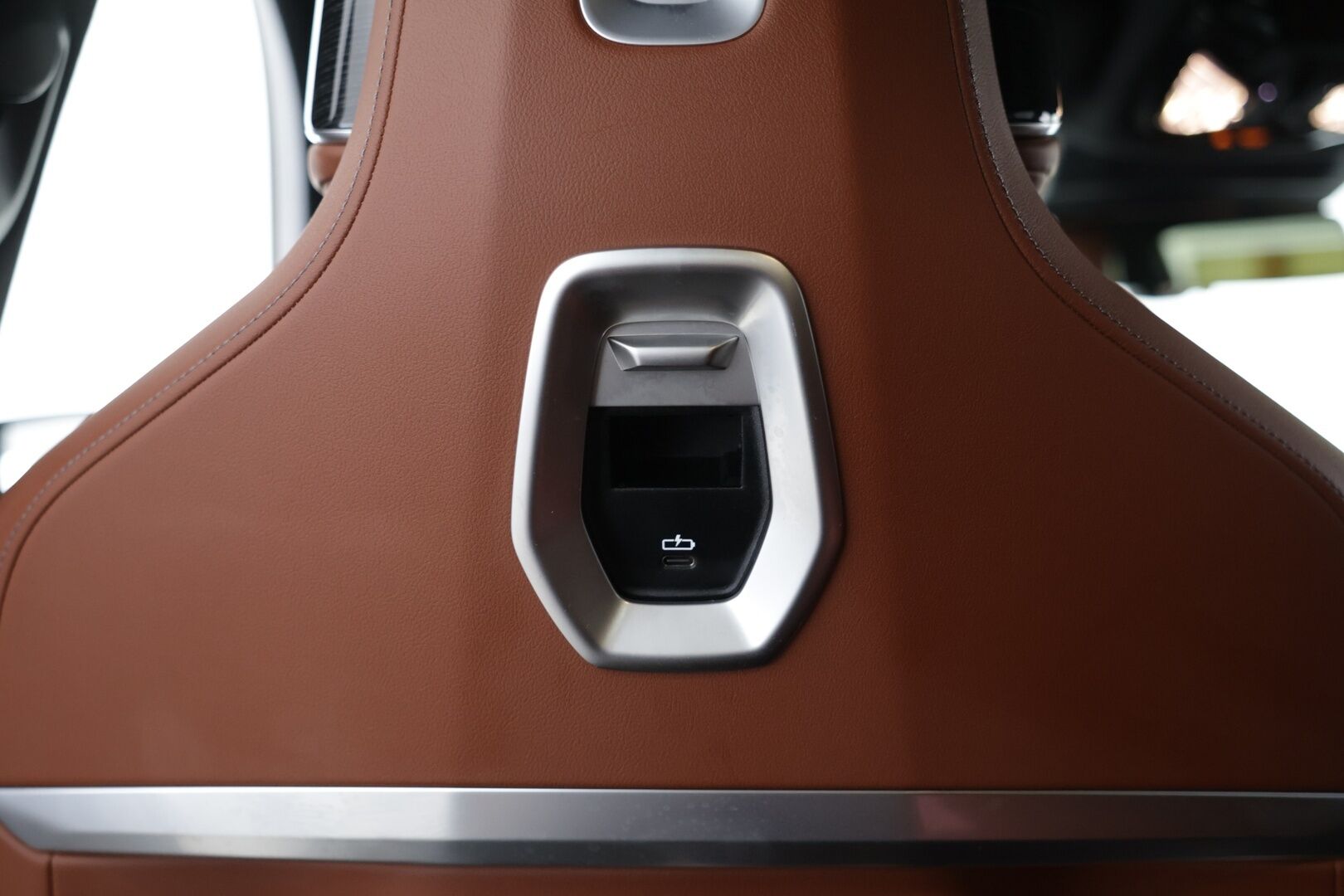 BMW i7 2023 G70 xDrive 60 M-Sport - | Executive & Connoisseur paketit | B&W Diamond | Ilmastoidut ja lämmitettävät nahkapenkit |