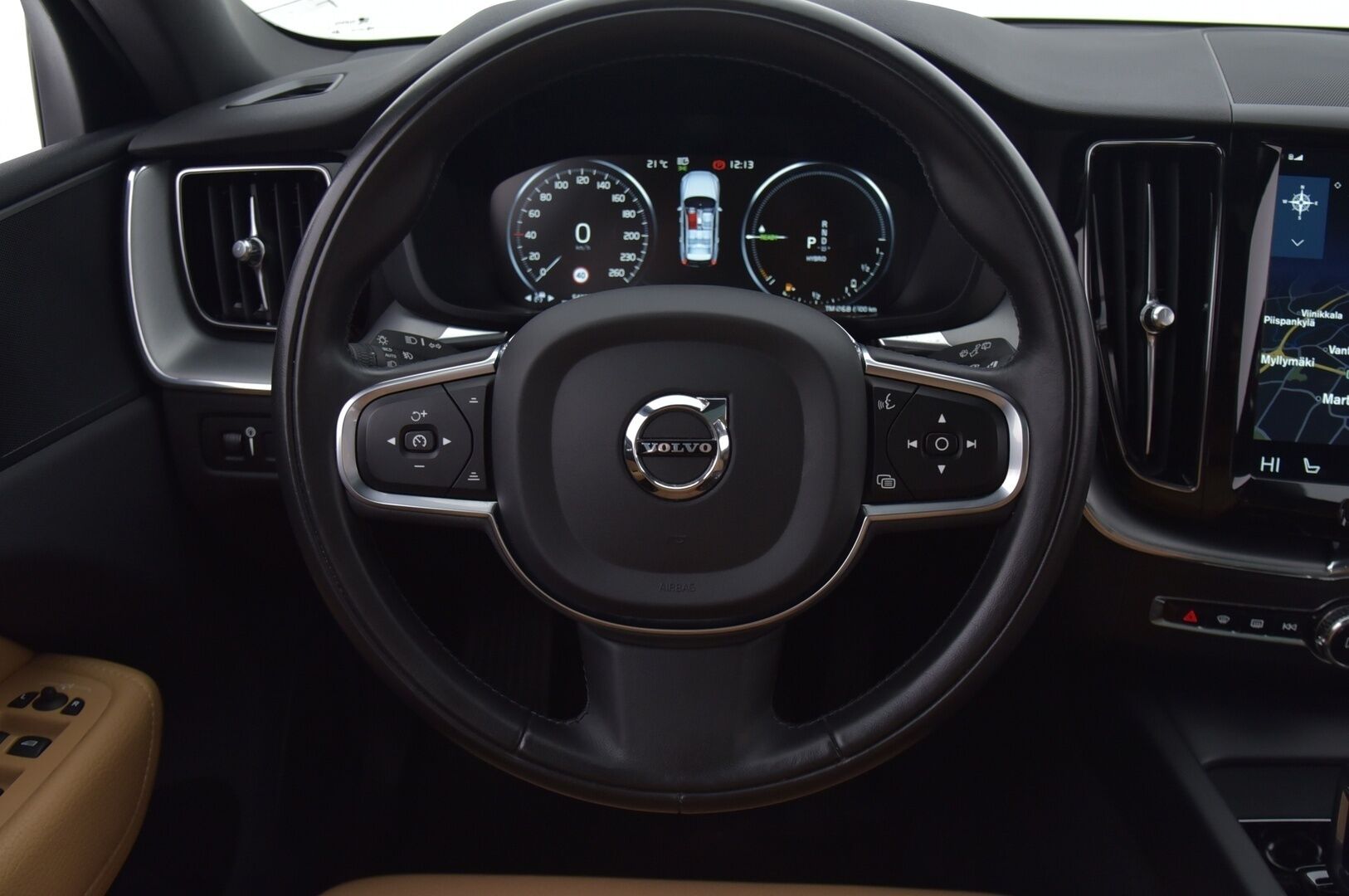 Volvo XC60 2020 T8 TwE AWD Momentum aut / Sport-nahat / HUD / 360 / BLIS / ACC & Pilot Assist - Vetokoukku / Muistipenkki / Panorama / Huippuvarusteltu! - HULLUT VÄLIPÄIVÄT KORKOTARJOUS 2,49%