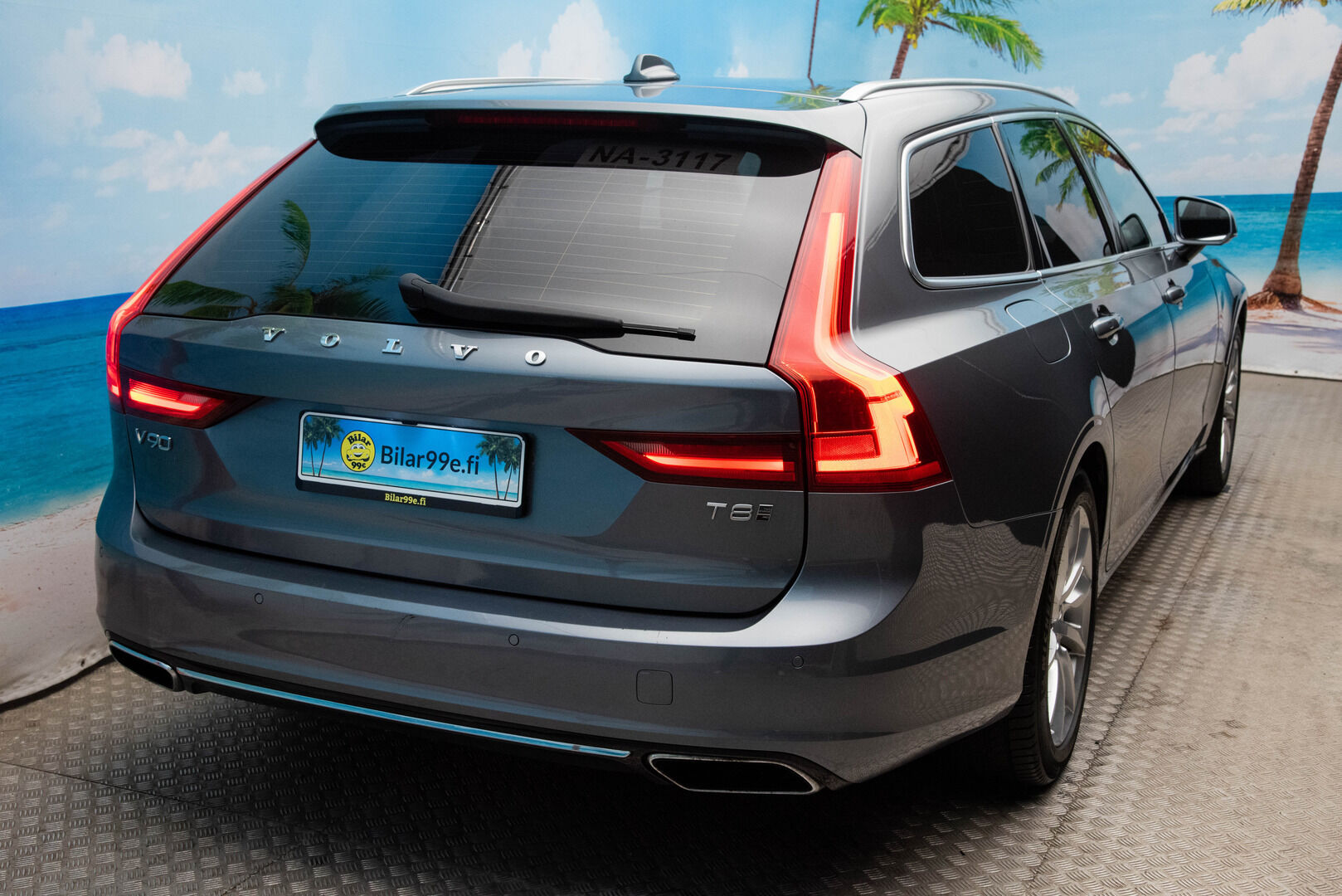 Volvo V90 2018 T8 AWD Momentum aut** Webasto / Adapt. vak / Koukku / Keyless / Sähk. takaluukku - Auto matkalla myymälään!
