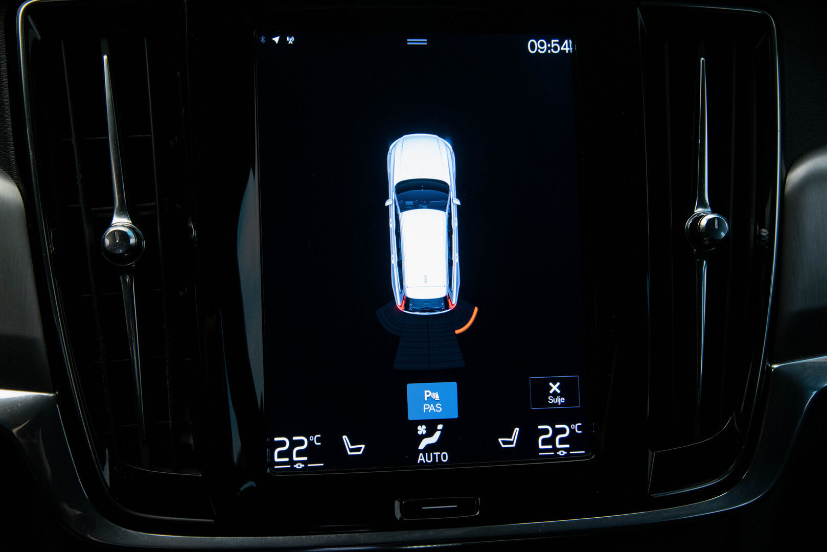 Volvo V90 2018 T8 AWD Momentum aut** Webasto / Adapt. vak / Koukku / Keyless / Sähk. takaluukku - Auto matkalla myymälään!