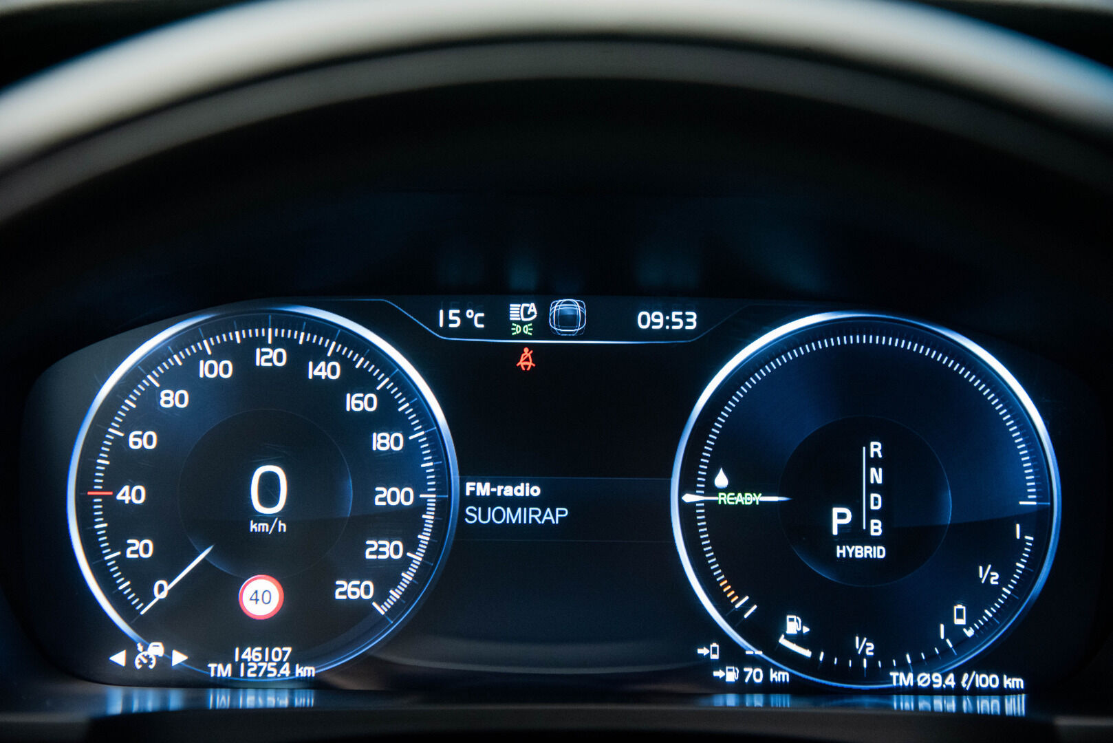 Volvo V90 2018 T8 AWD Momentum aut** Webasto / Adapt. vak / Koukku / Keyless / Sähk. takaluukku - Auto matkalla myymälään!