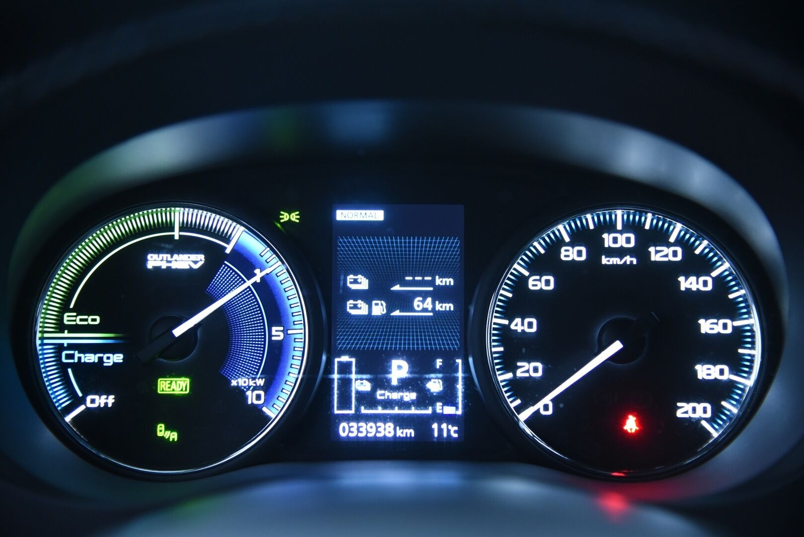 MITSUBISHI OUTLANDER PHEV 2021 Instyle Business X 4WD * ACC / 360-kamera / P.Kamera / Lisälämmitin / Lane assist / Ratinlämmitin * - HULLUT JOULUT KORKOTARJOUS 2,49% 