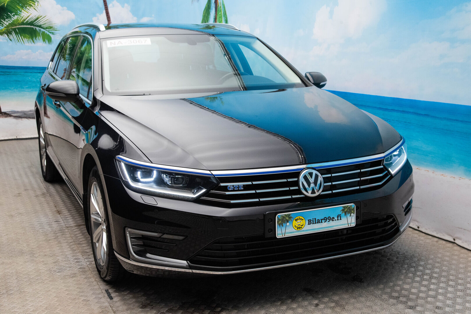 VOLKSWAGEN PASSAT 2018 Variant GTE Plug-In Hybrid 160 kW (218 hv) DSG-automaatti - | Adapt. Vak. | Digimitttaristo | Alletaittuva koukku | Navi | Webasto | Uudemman mallin näyttö! | Jakopää tehty! | 2x renkaat&vanteet |