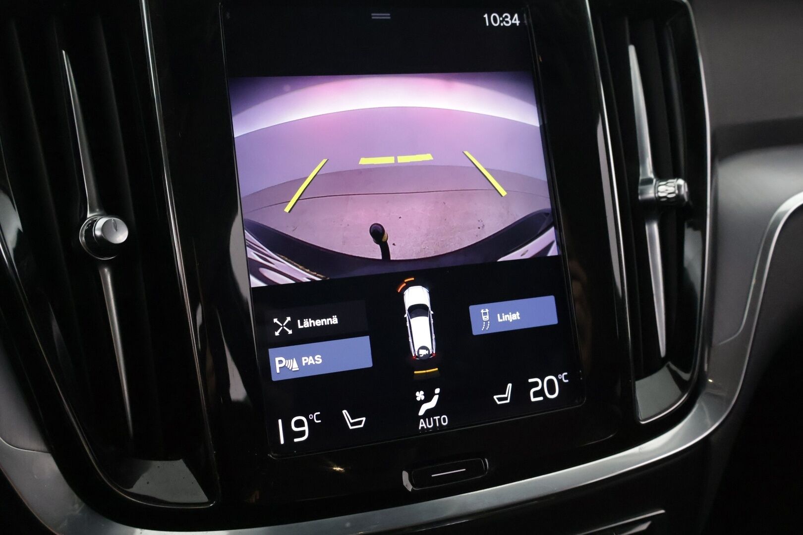 Volvo V60 2020 T6 Twin Engine AWD Momentum Advanced Edition aut -  | ACC | Webasto | VOC | AppleCarPlay | Kamera | Vetokoukku | Full-LED | Digimittaristo | Keyless |