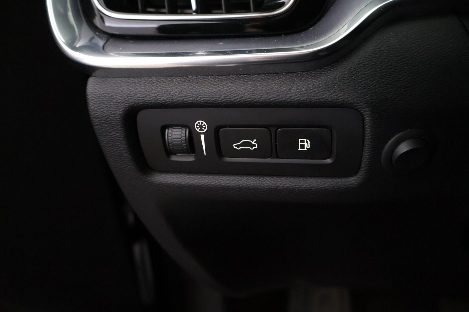 Volvo V60 2020 T6 Twin Engine AWD Momentum Advanced Edition aut -  | ACC | Webasto | VOC | AppleCarPlay | Kamera | Vetokoukku | Full-LED | Digimittaristo | Keyless |