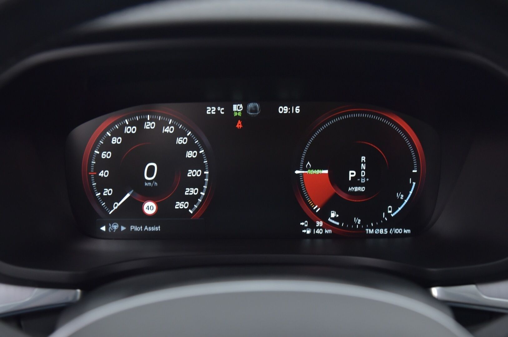 Volvo V60 2020 V60 T6 Twin Engine Farmari (AC) 5ov 1969cm3 A - AWD Momentum Advanced Edition aut | Adapt. vakkari | Webasto | VOC | AppleCarPlay | Kamera | Vetokoukku 