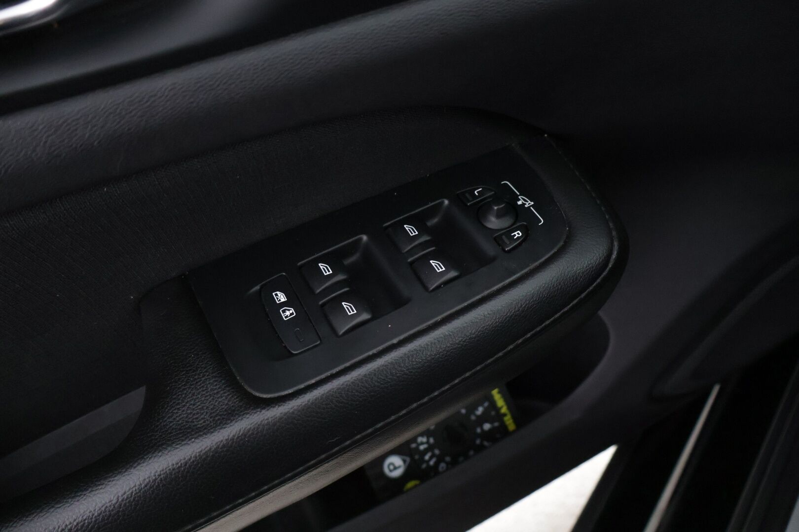 Volvo V60 2020 T6 Twin Engine AWD Momentum Advanced Edition aut -  | ACC | Webasto | VOC | AppleCarPlay | Kamera | Vetokoukku | Full-LED | Digimittaristo | Keyless |