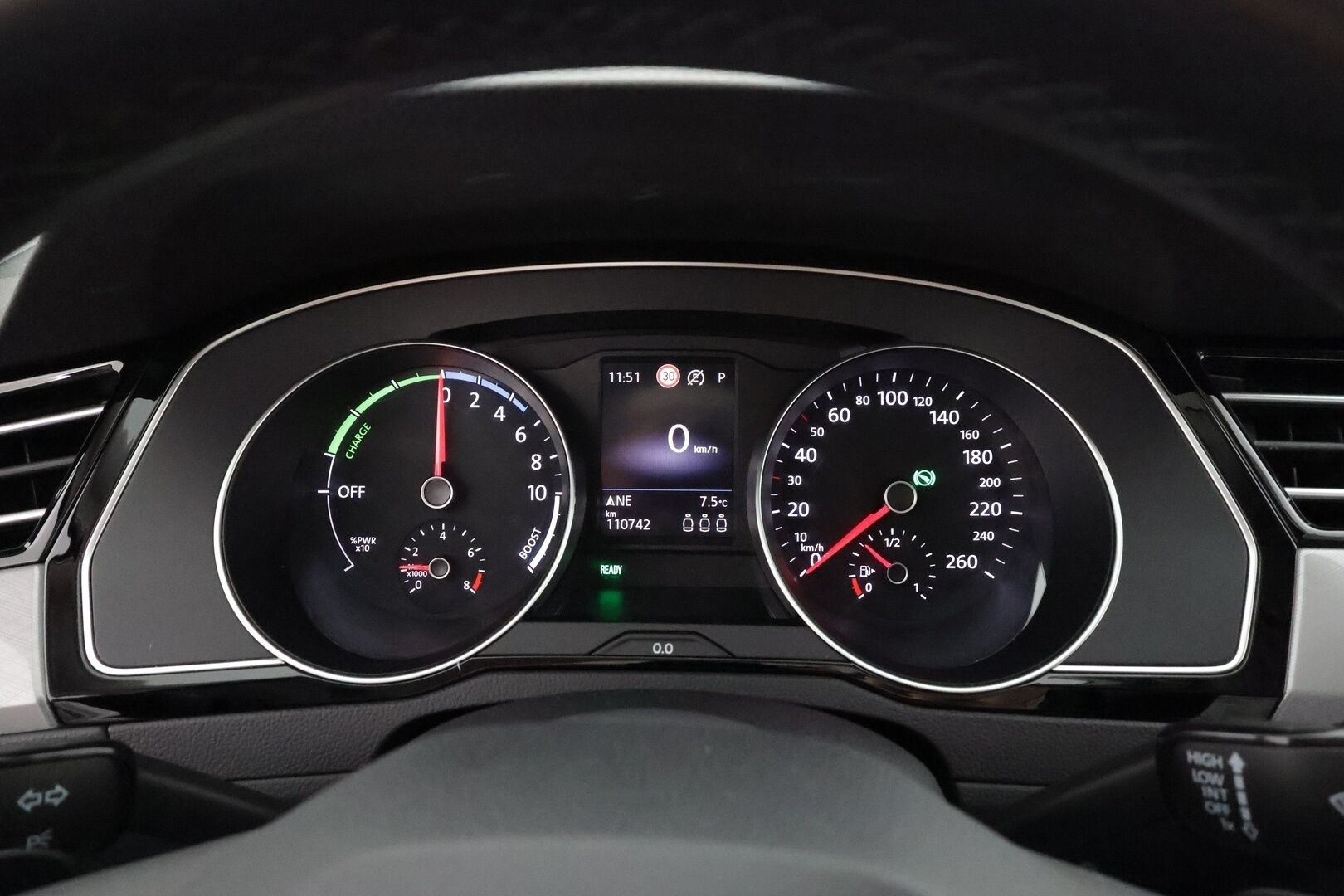 VOLKSWAGEN PASSAT 2020 Variant GTE Plug-In Hybrid 160 kW DSG * ACC / LED / P.tutkat / ErgoComfort Istuin / Apple&Android * - Kahdet Renkaat / Koti & Kauppalaturi