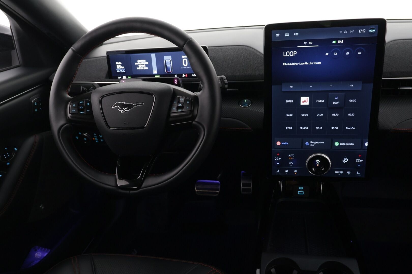 Ford Mustang 2022 75kWh 269hv AWD 5-ovinen / Tech Pack / Acc / Nahkasisusta / B&O / Merkkihuollettu / - *Tästä Komea perheauto hyvillä varusteilla ja pienillä kilsoilla!*