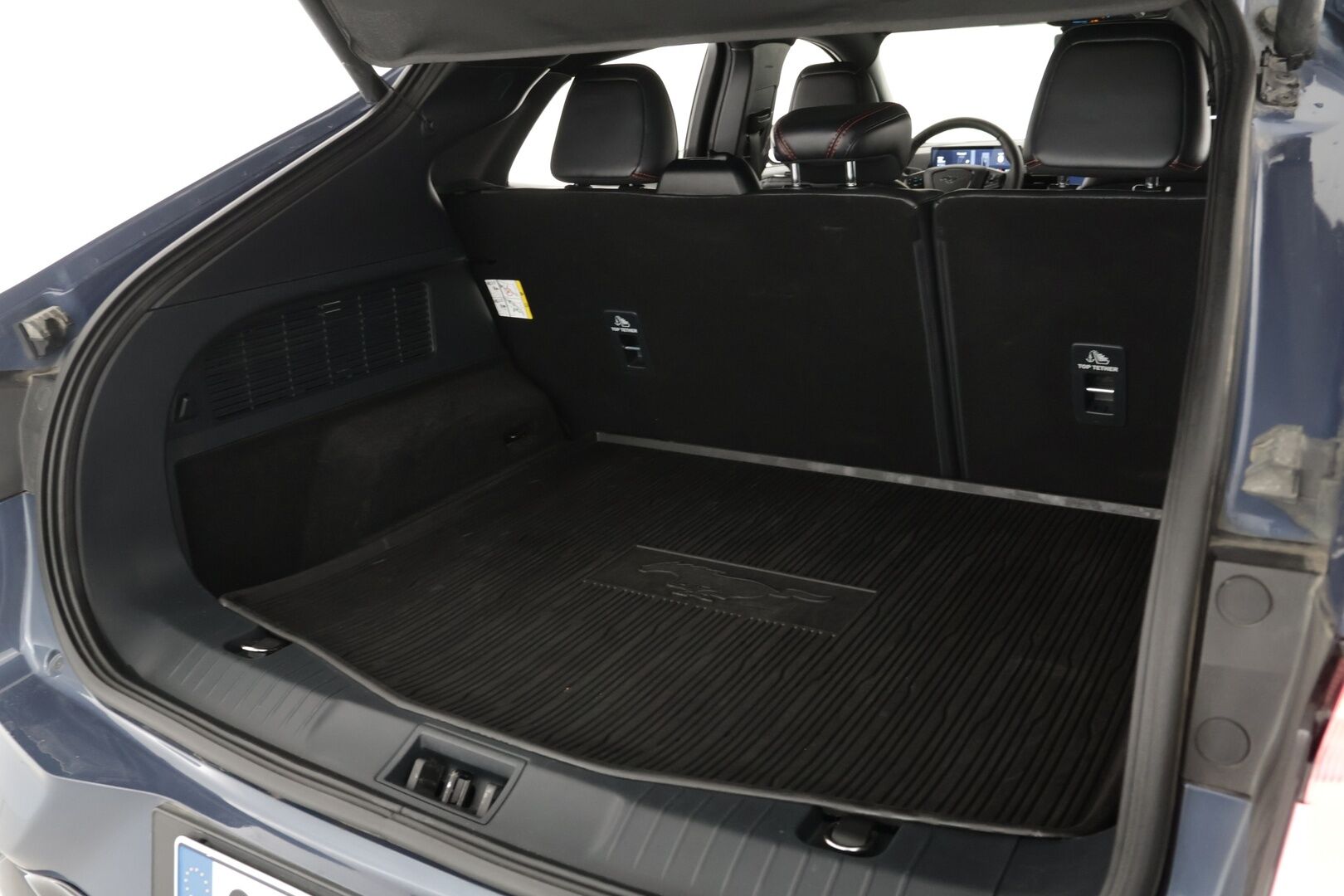 Ford Mustang 2022 75kWh 269hv AWD 5-ovinen / Tech Pack / Acc / Nahkasisusta / B&O / Merkkihuollettu / - *Tästä Komea perheauto hyvillä varusteilla ja pienillä kilsoilla!*