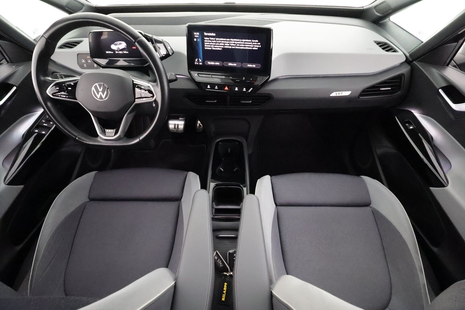 Volkswagen ID.3 2021 1ST Max 150 kW, akku 58 kWh - | ILP | Koukku | Lasikatto | ACC | Matrix-LED | P.Kamera | Hierovat Sporttipenkit | HUD | Kaistavahti | Navi | Keyless | Kahdet renkaat | 