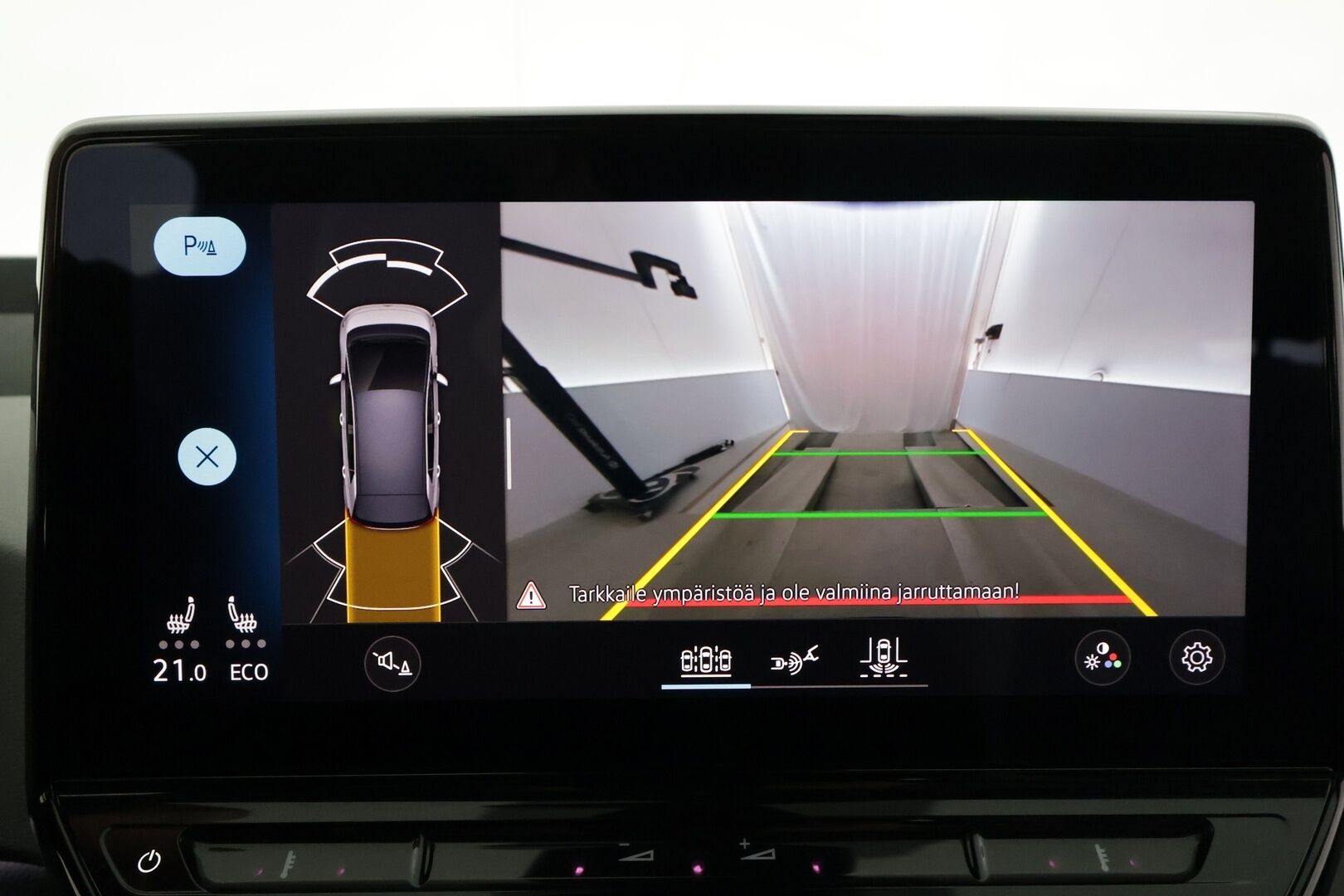 Volkswagen ID.3 2021 1ST Max 150 kW, akku 58 kWh - | ILP | Koukku | Lasikatto | ACC | Matrix-LED | P.Kamera | Hierovat Sporttipenkit | HUD | Kaistavahti | Navi | Keyless | Kahdet renkaat | 
