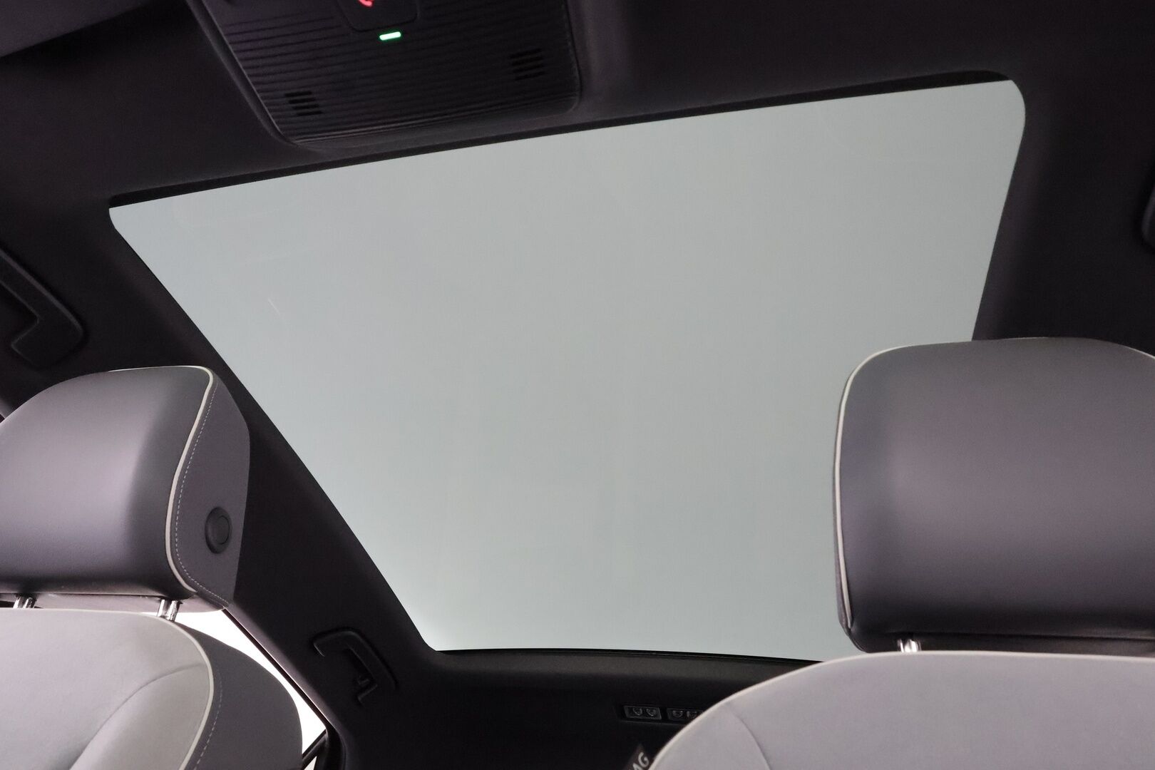 Volkswagen ID.3 2021 1ST Max 150 kW, akku 58 kWh - | ILP | Koukku | Lasikatto | ACC | Matrix-LED | P.Kamera | Hierovat Sporttipenkit | HUD | Kaistavahti | Navi | Keyless | Kahdet renkaat | 
