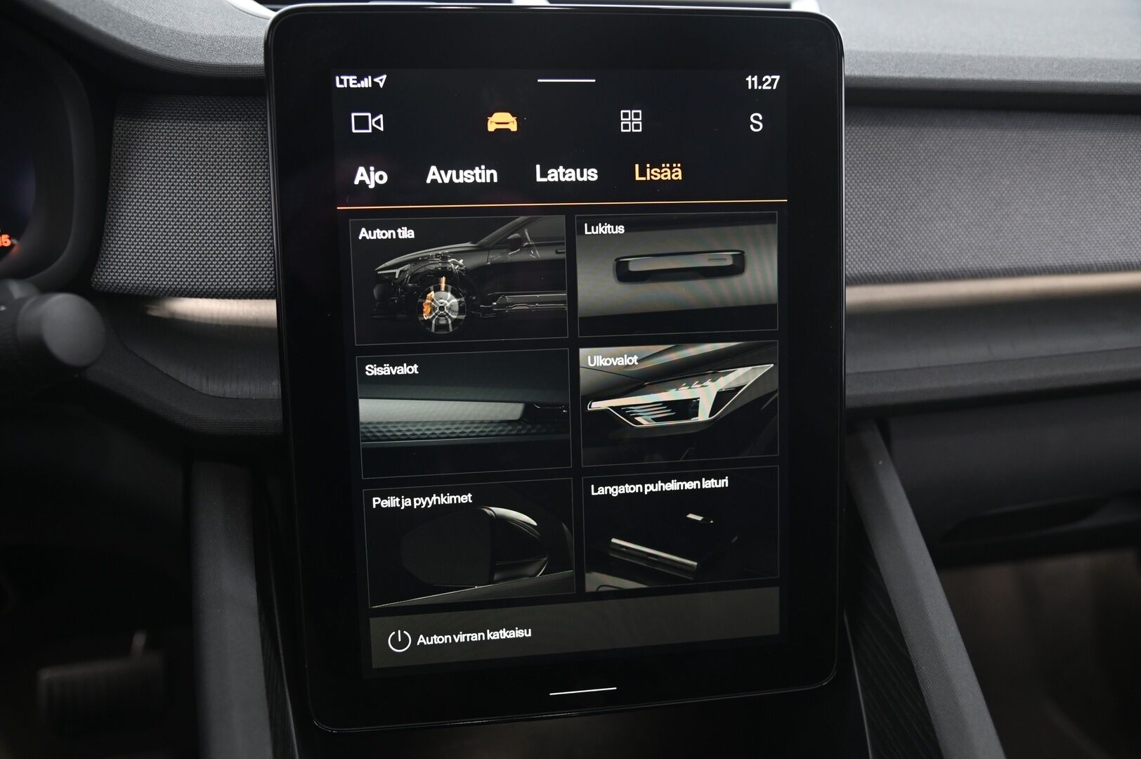 Polestar 2 2021 Performance Long Range Dual Motor 350kW, 78kWh *Pilot assist / H&K / ACC / 360 Kamera / Lasikatto / 2x Vanteet/ Koukku* - *Akkukuntotarkastettu / Kahdet renkaat vantein*