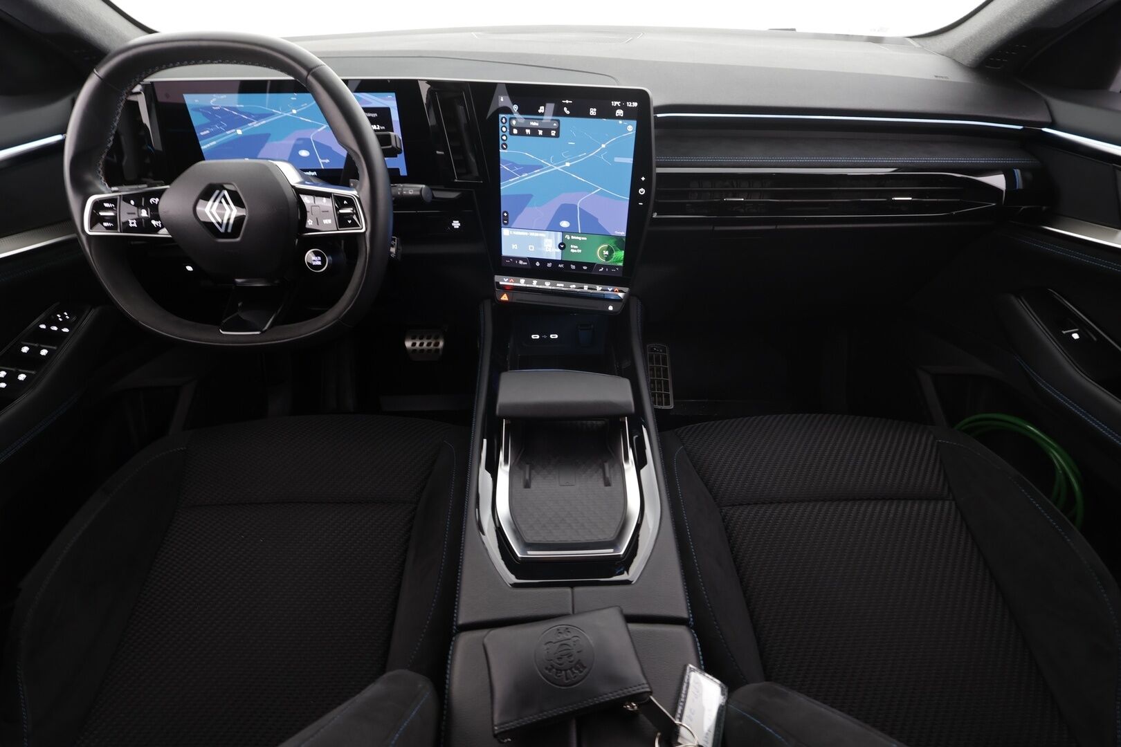 Renault Austral 2024 E-Tech full hybrid 200 techno esprit Alpine * ACC / LED / Sisätilanlämmitin / P.Kamera / Sähköpenkit / Navi * - Suomi-auto / Kahdet renkaat aluvanteilla / Merkkihuollot