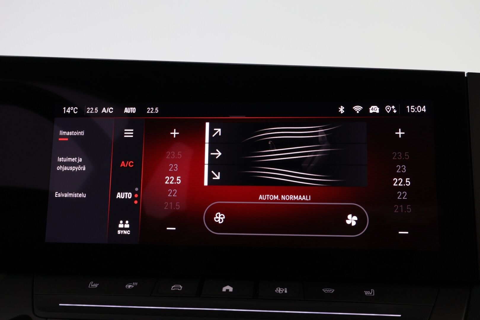 Opel Astra 2023 Executive Plug-in Hybrid 180 Sports Tourer Automaatti * Adapt.Vakkari / 360-Kamera / Vetokoukku / Matrix LED / Puolinahkasisusta - Suomiauto / Merkkihuollot / Juuri tullut Tampereelle! - HULLU BLACKWEEK KORKOTARJOUS 2,49%