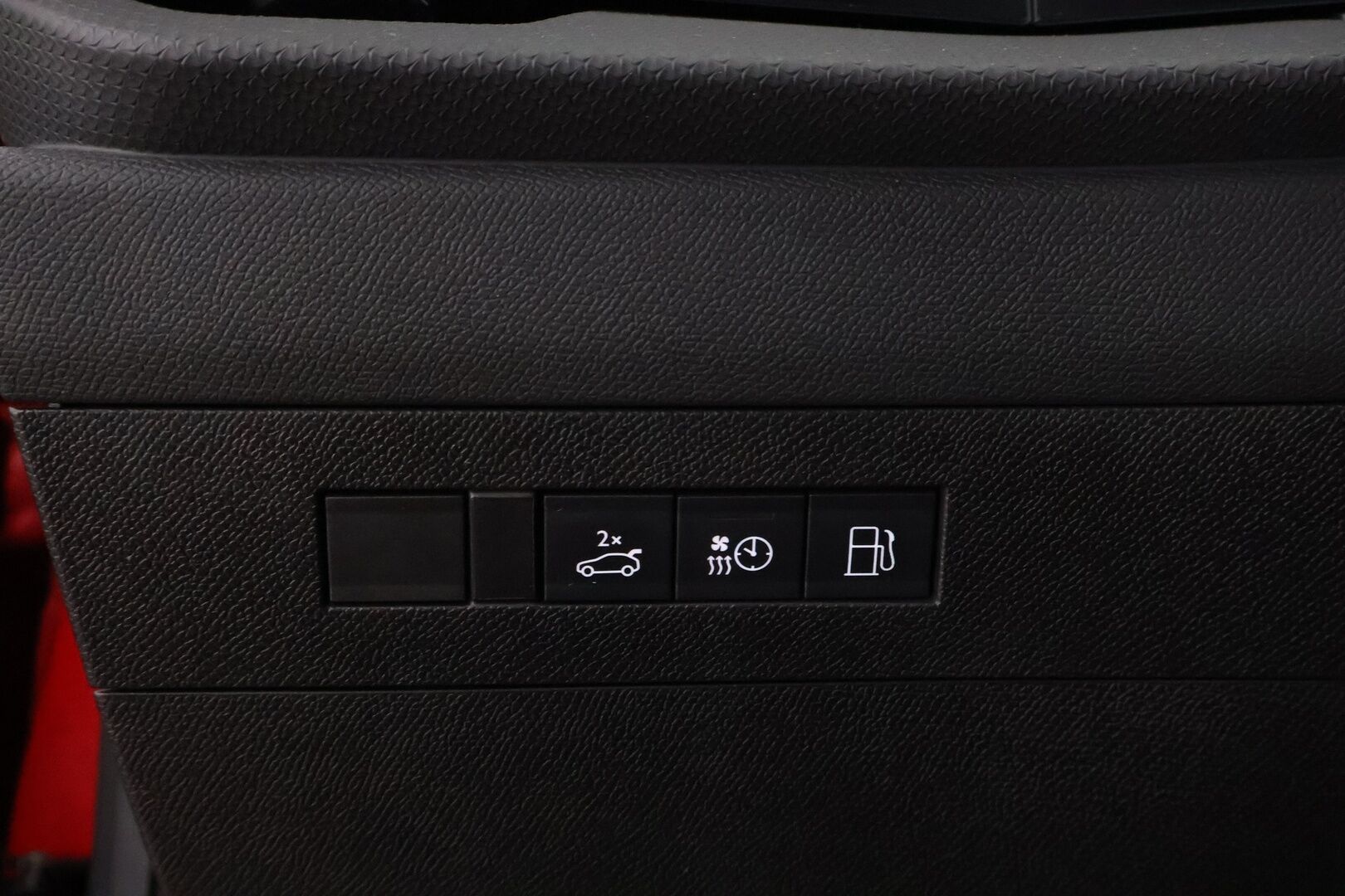 Opel Astra 2023 Executive Plug-in Hybrid 180 Sports Tourer Automaatti * Adapt.Vakkari / 360-Kamera / Vetokoukku / Matrix LED / Puolinahkasisusta - Suomiauto / Merkkihuollot / Juuri tullut Tampereelle! - HULLU BLACKWEEK KORKOTARJOUS 2,49%