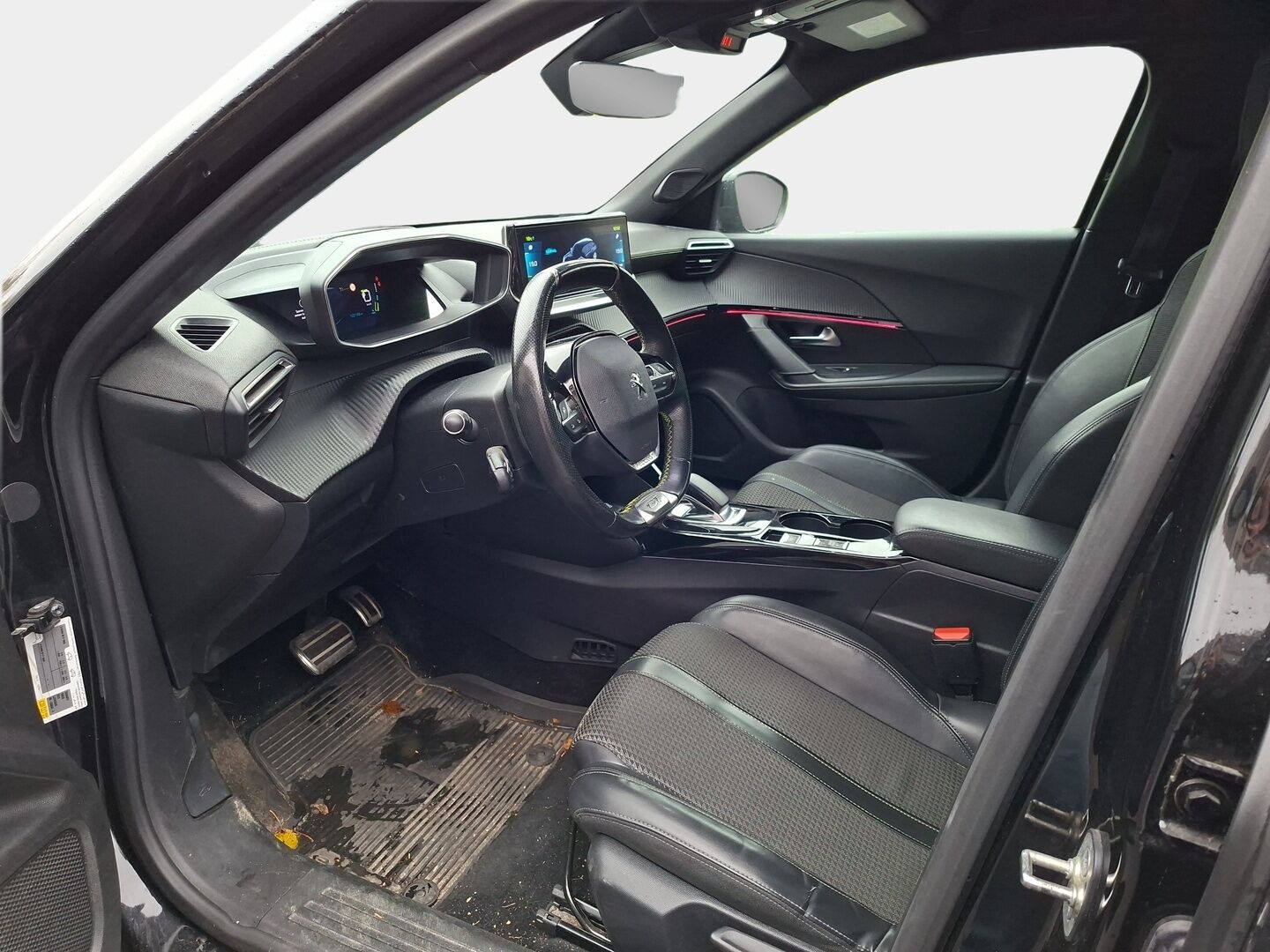 PEUGEOT E-2008 2020 GT Line 50 kWh 136 - 3D-digimittari / Kamera / Tutkat / Osanahat / Sport-penkit / 2x renkaat