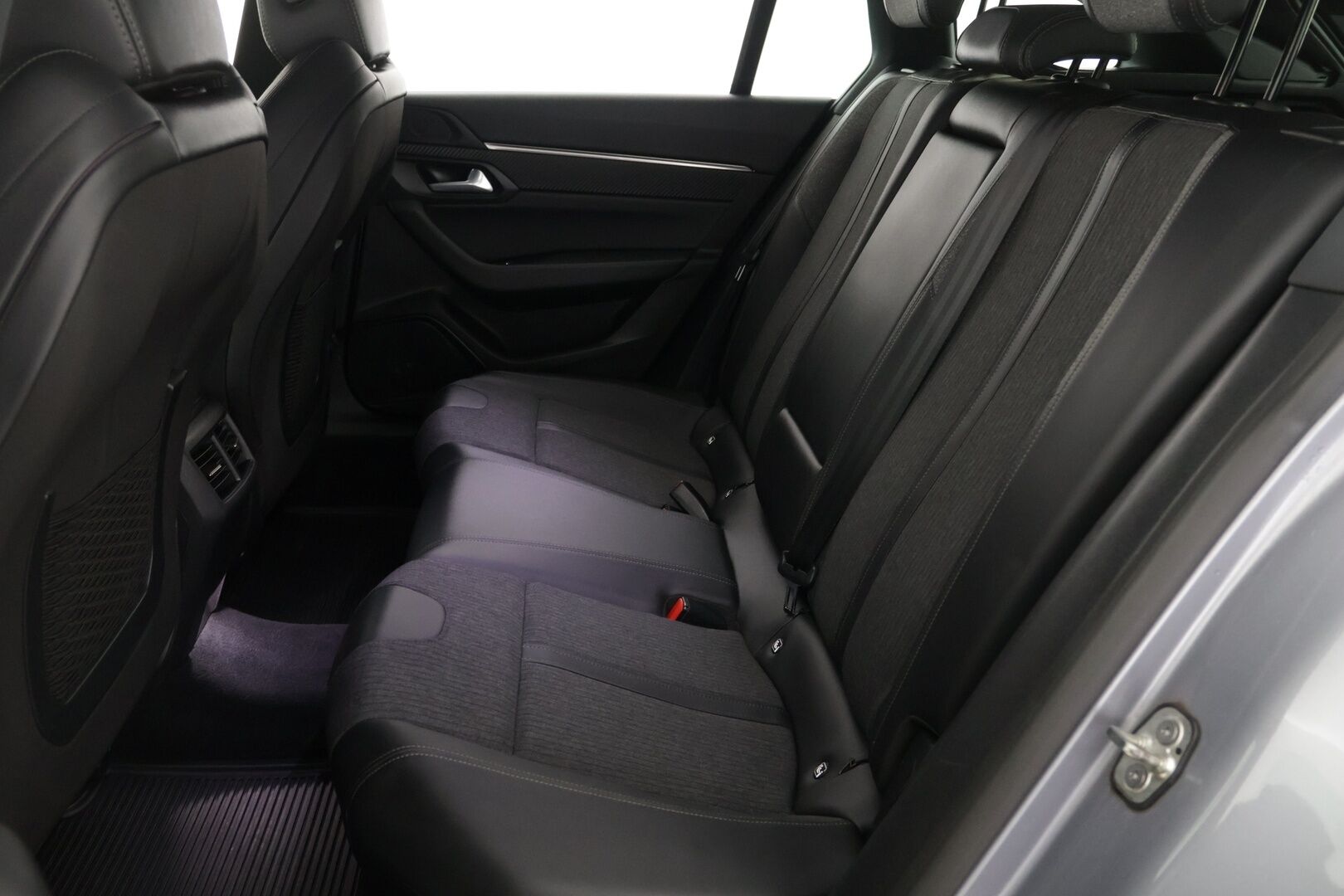 PEUGEOT 508 2020 SW Allure Hybrid 225 EAT8-aut - | Adapt. vakkari | P.Kamera | Puolinahat | P.Kamera | Navi  