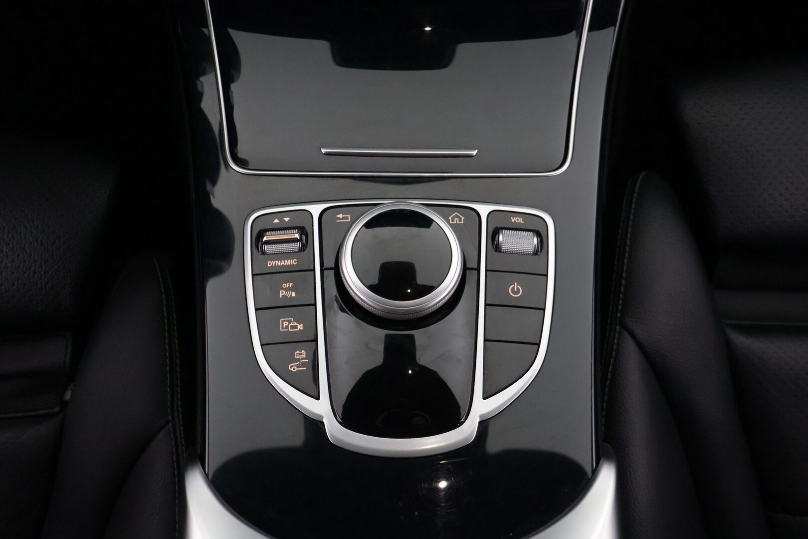 MERCEDES-BENZ C 2020 300 de T A EQ Power AMG *Adapt.Vakkari / Multibeam / Navi / Muistinahat / P.Kamera / BLIS / Koukku! * - JUURI SAAPUNUT *Upea / Taloudellinen / Farmari*