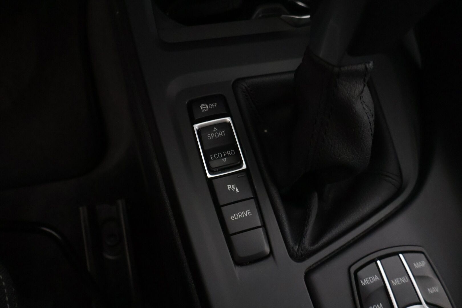 BMW X1 2021 xDrive25e Sport - | Adapt.vakkari | Prof.Navi | P-Kamera | Keyless | Sähköluukku Irroitettava vetokoukku |Juuri katsastettu | 2x renkaat | Isofix valmius | Avaimeton käynnistys |  
