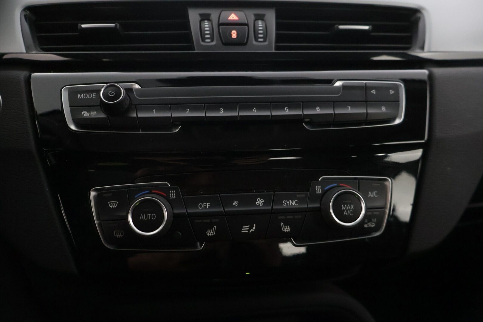BMW X1 2021 xDrive25e Sport - | Adapt.vakkari | Prof.Navi | P-Kamera | Keyless | Sähköluukku Irroitettava vetokoukku |Juuri katsastettu | 2x renkaat | Isofix valmius | Avaimeton käynnistys |  