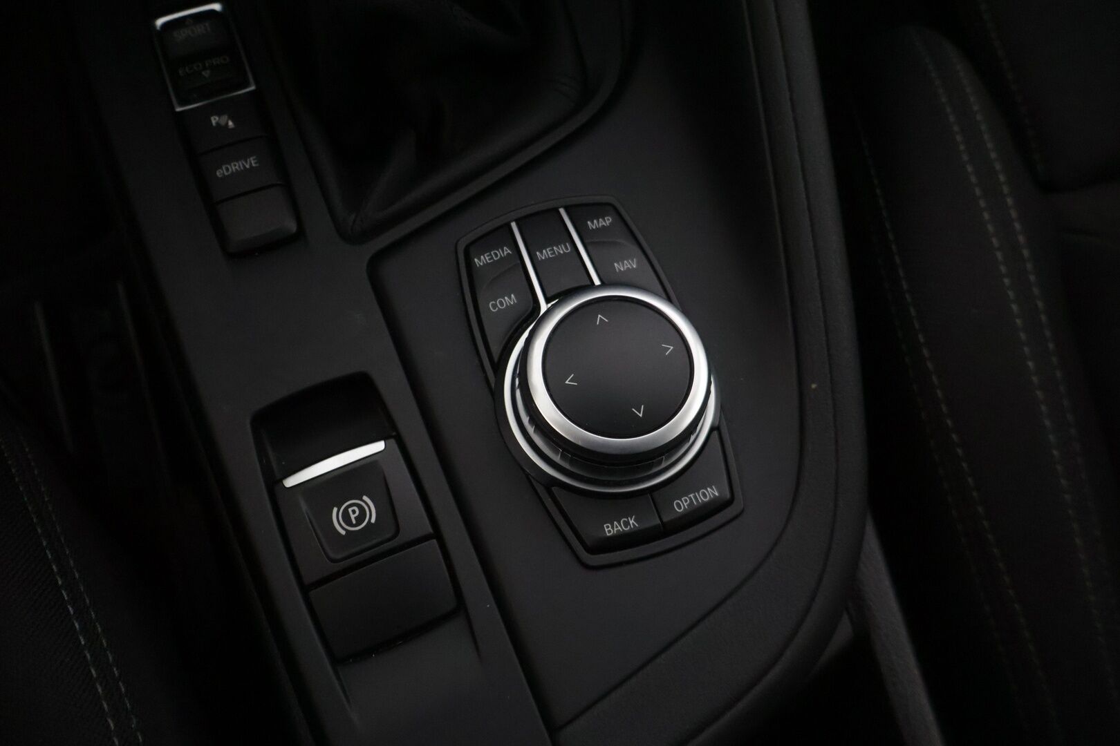 BMW X1 2021 xDrive25e Sport - | Adapt.vakkari | Prof.Navi | P-Kamera | Keyless | Sähköluukku Irroitettava vetokoukku |Juuri katsastettu | 2x renkaat | Isofix valmius | Avaimeton käynnistys |  