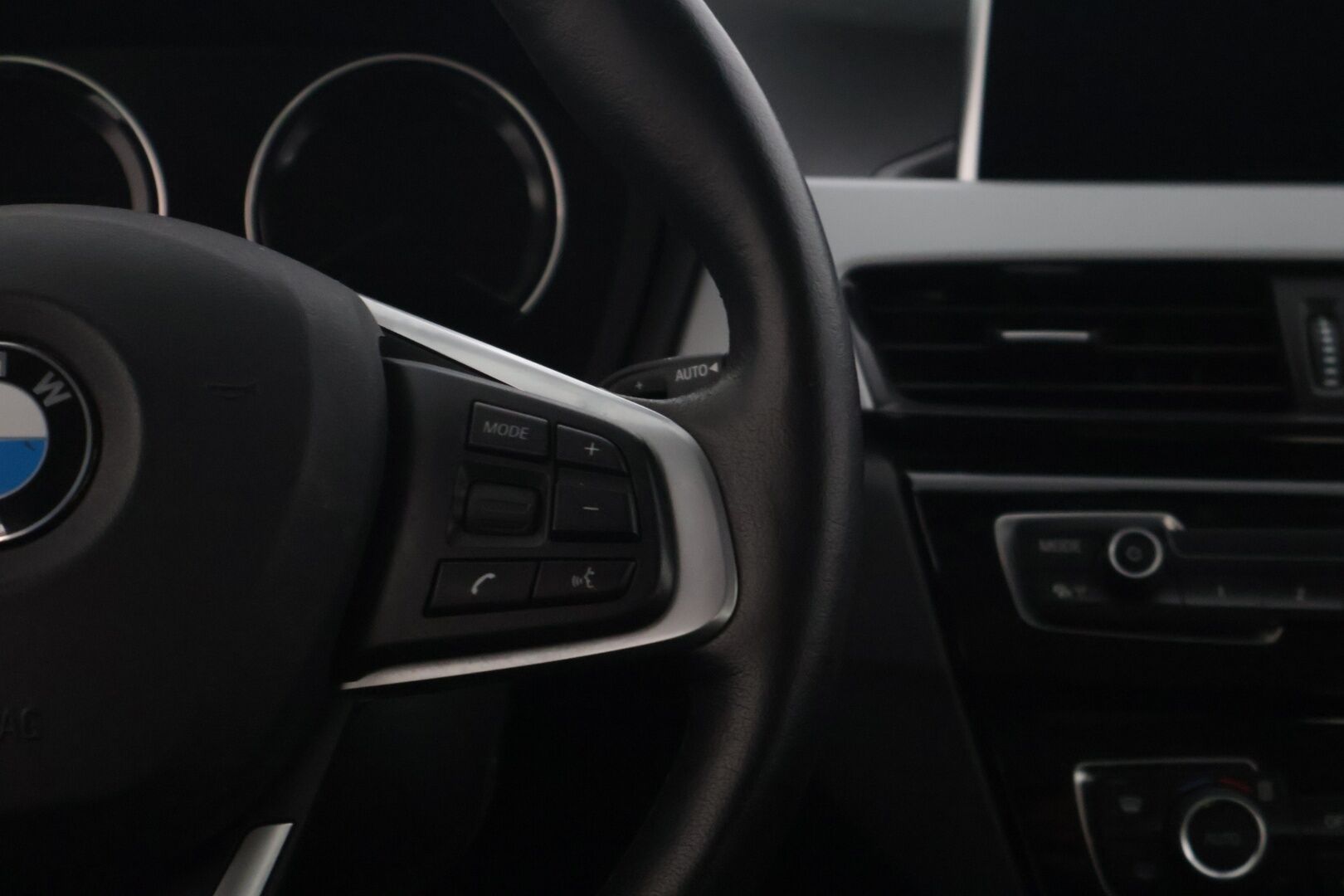 BMW X1 2021 xDrive25e Sport - | Adapt.vakkari | Prof.Navi | P-Kamera | Keyless | Sähköluukku Irroitettava vetokoukku |Juuri katsastettu | 2x renkaat | Isofix valmius | Avaimeton käynnistys |  