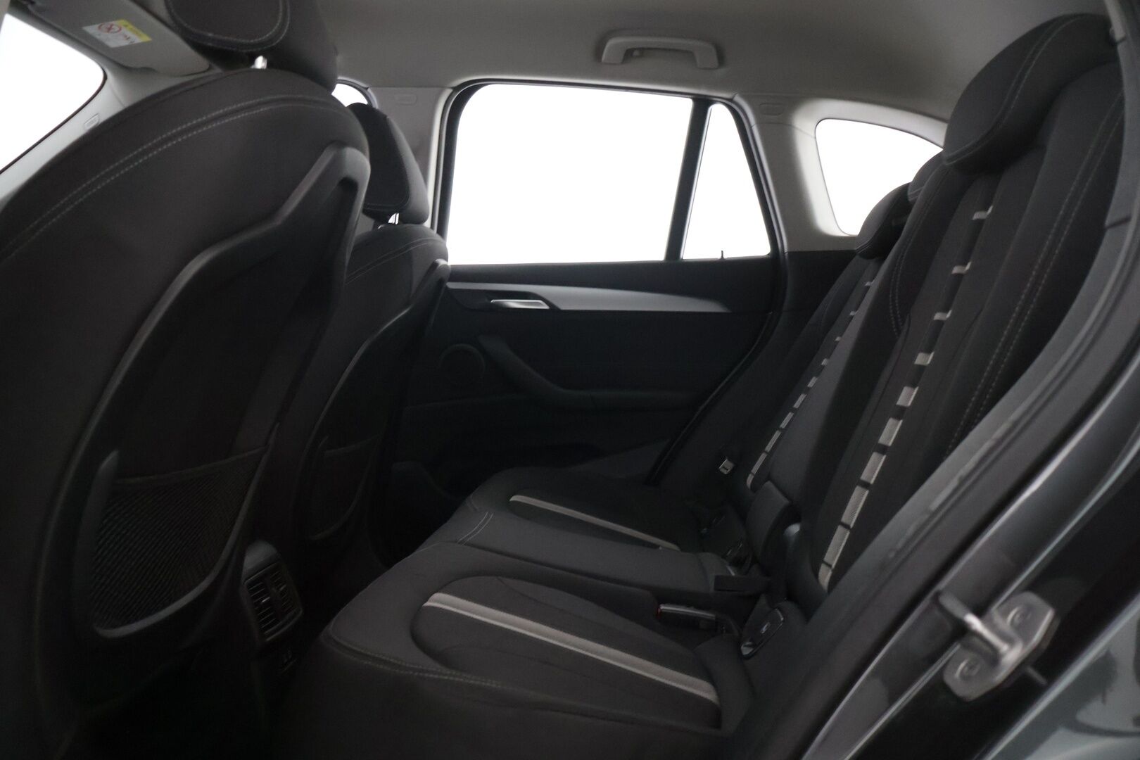 BMW X1 2021 xDrive25e Sport - | Adapt.vakkari | Prof.Navi | P-Kamera | Keyless | Sähköluukku Irroitettava vetokoukku |Juuri katsastettu | 2x renkaat | Isofix valmius | Avaimeton käynnistys |  
