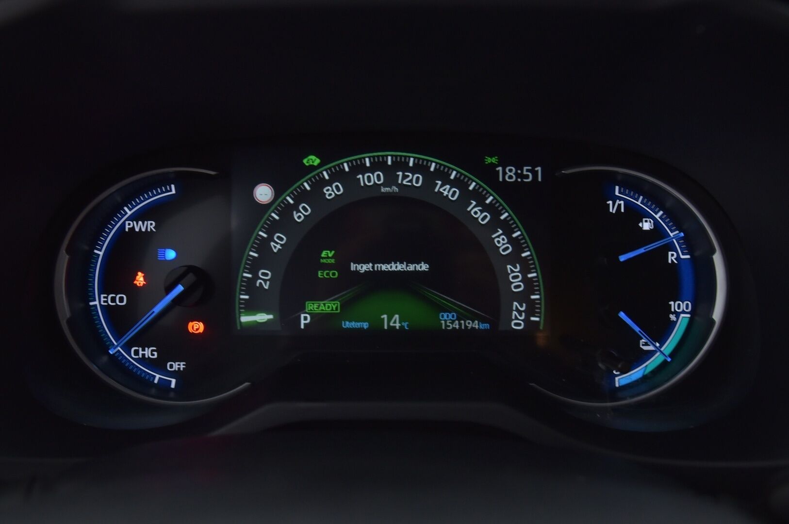 TOYOTA RAV4 PLUG-IN 2021 2,5 Hybrid AWD-i Style * Adapt.Vakkari / Kaistavahti / Katveavustin / Puolinahat / P.Kamera / Sähköluukku / Koukku *