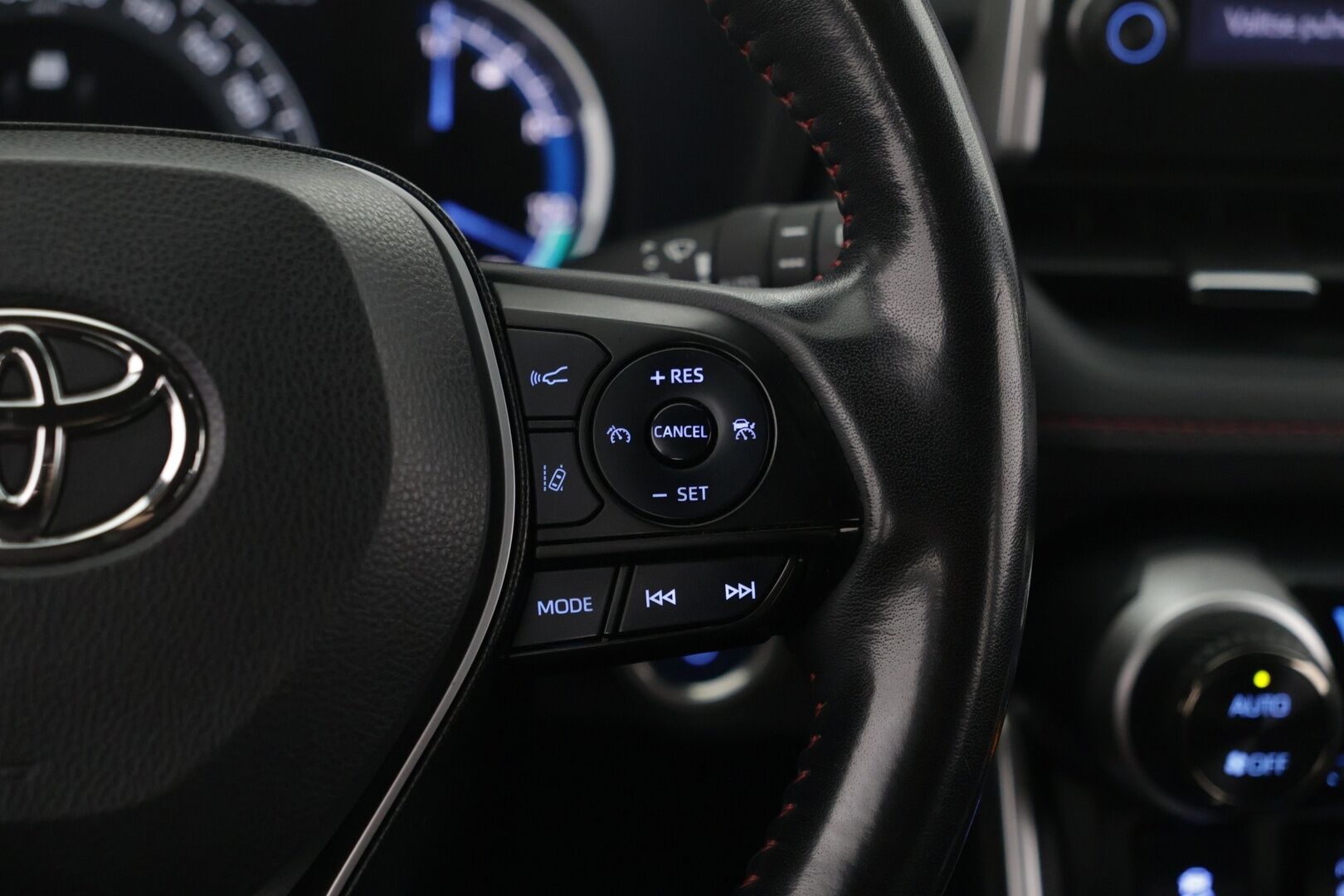 TOYOTA RAV4 PLUG-IN 2021 2,5 Hybrid AWD-i Style - Adapt.Vakkari | Kaistavahti | Katveavustin | puolinahat | P.kamera | Sähköluukku | Koukku 