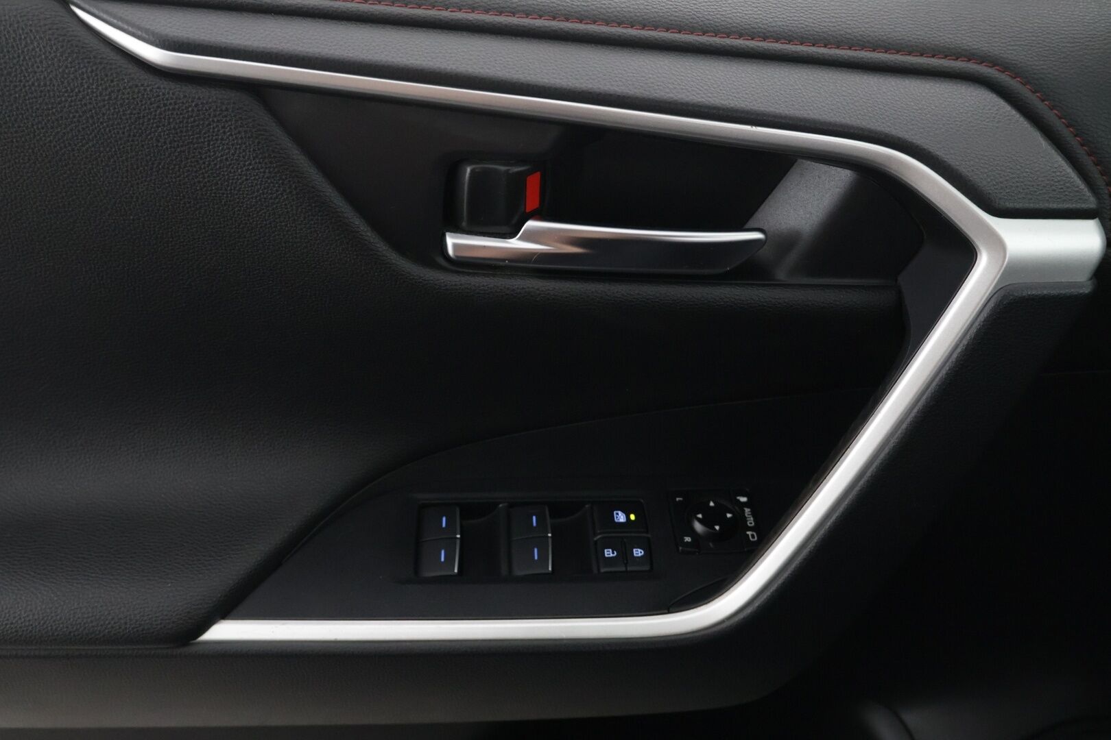 TOYOTA RAV4 PLUG-IN 2021 2,5 Hybrid AWD-i Style - Adapt.Vakkari | Kaistavahti | Katveavustin | puolinahat | P.kamera | Sähköluukku | Koukku 