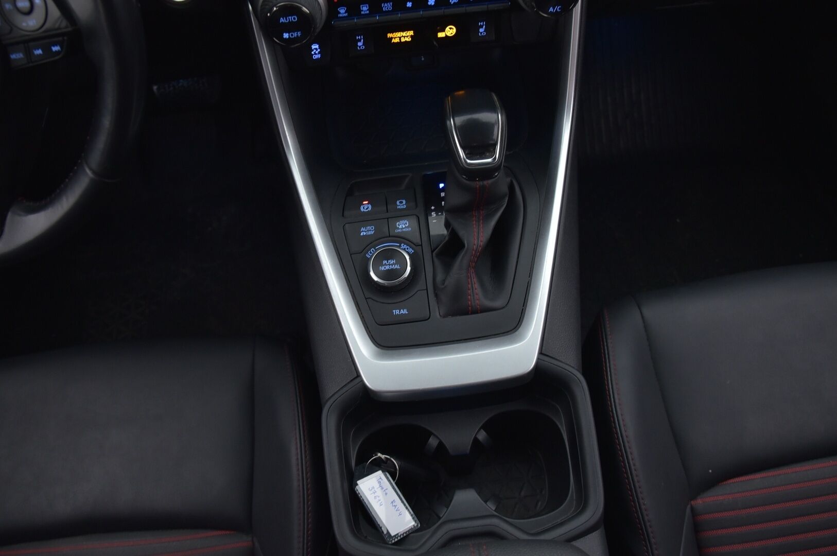 TOYOTA RAV4 PLUG-IN 2021 2,5 Hybrid AWD-i Style * Adapt.Vakkari / Kaistavahti / Katveavustin / Puolinahat / P.Kamera / Sähköluukku / Koukku *