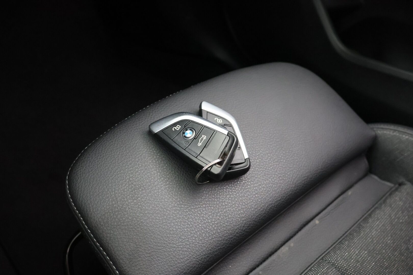 BMW X1 2020 F48 xDrive25e A Business Sport - Harman/Kardon | HUD | LED | Sporttipenkit | Vakkari 