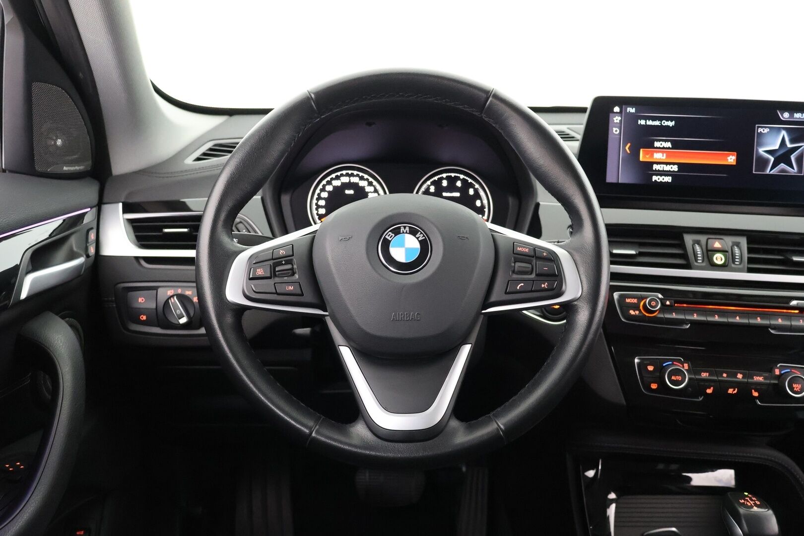 BMW X1 2020 F48 xDrive25e A Business Sport - Harman/Kardon | HUD | LED | Sporttipenkit | Vakkari 