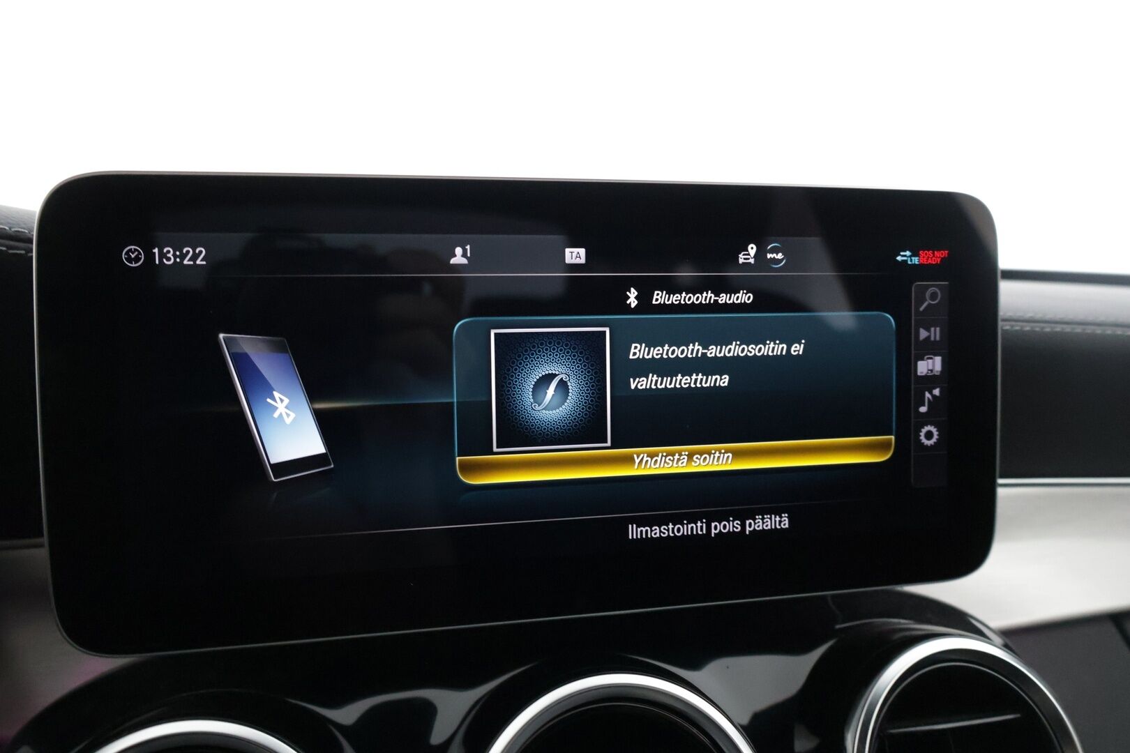 Mercedes-Benz C 2021 300 e A Business AMG Edition EQ Power * Burmester / Digimittaristo / ACC / Peruutuskamera / AMG / Koukku * - 3,99 % KORKOTARJOUS TÄHÄN AUTOON - Todella maltillisilla kilometreillä ja kovalla varustetasolla oleva yksilö! 