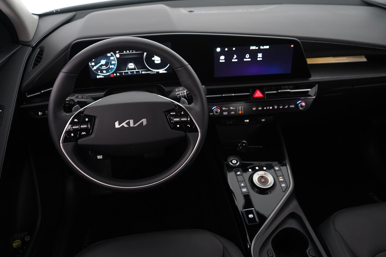 KIA NIRO 2023 Electric EX Business 64 kWh 204 hv *ACC / Kaistavahti / Keyless / Navi / Apple&Android / P.kamera / LED* - 3,99 % KORKOTARJOUS TÄHÄN AUTOON - Merkkihuollettu / Facelift / Hyvät varusteet!