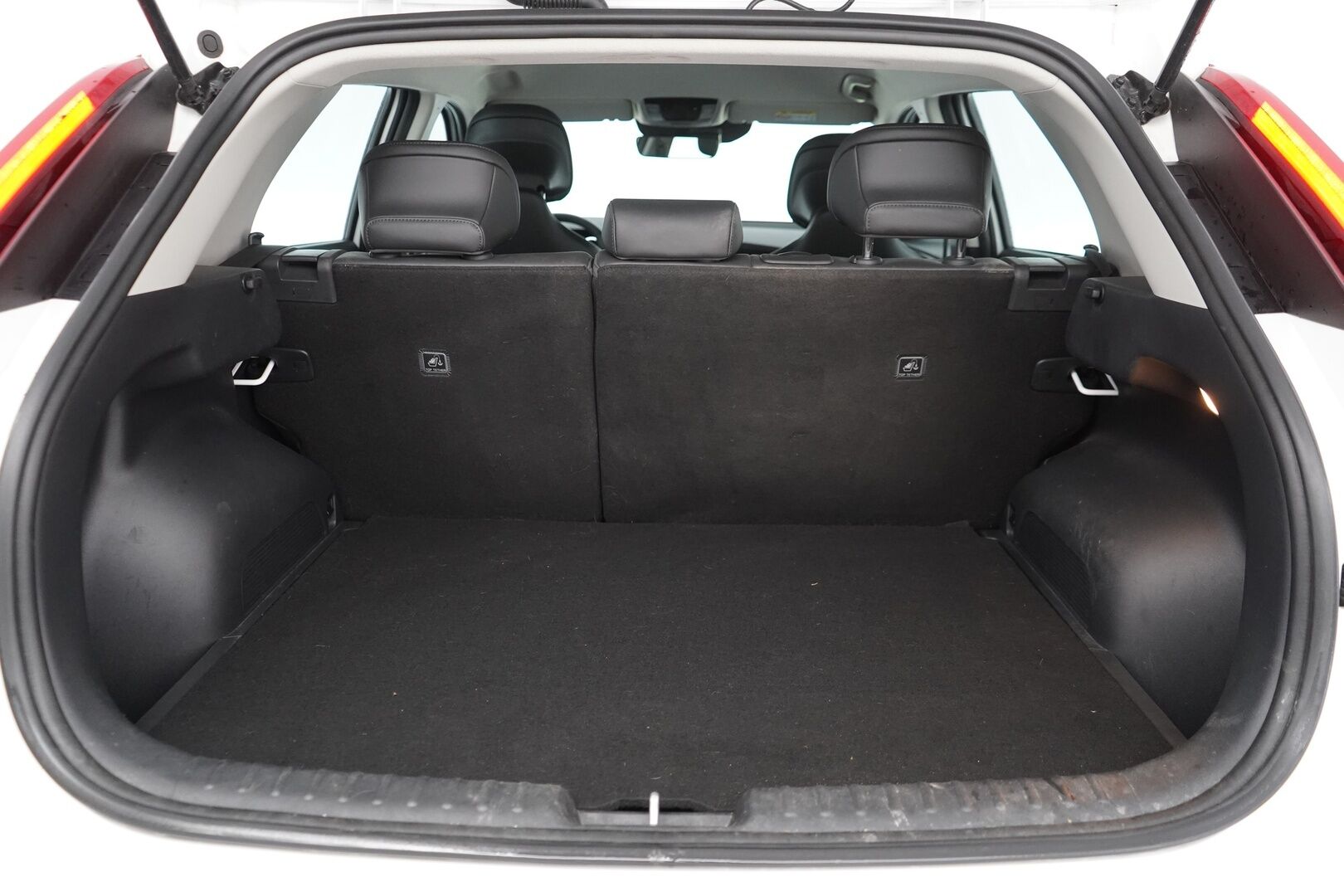 KIA NIRO 2023 Electric EX Business 64 kWh 204 hv *ACC / Kaistavahti / Keyless / Navi / Apple&Android / P.kamera / LED* - 3,99 % KORKOTARJOUS TÄHÄN AUTOON - Merkkihuollettu / Facelift / Hyvät varusteet!