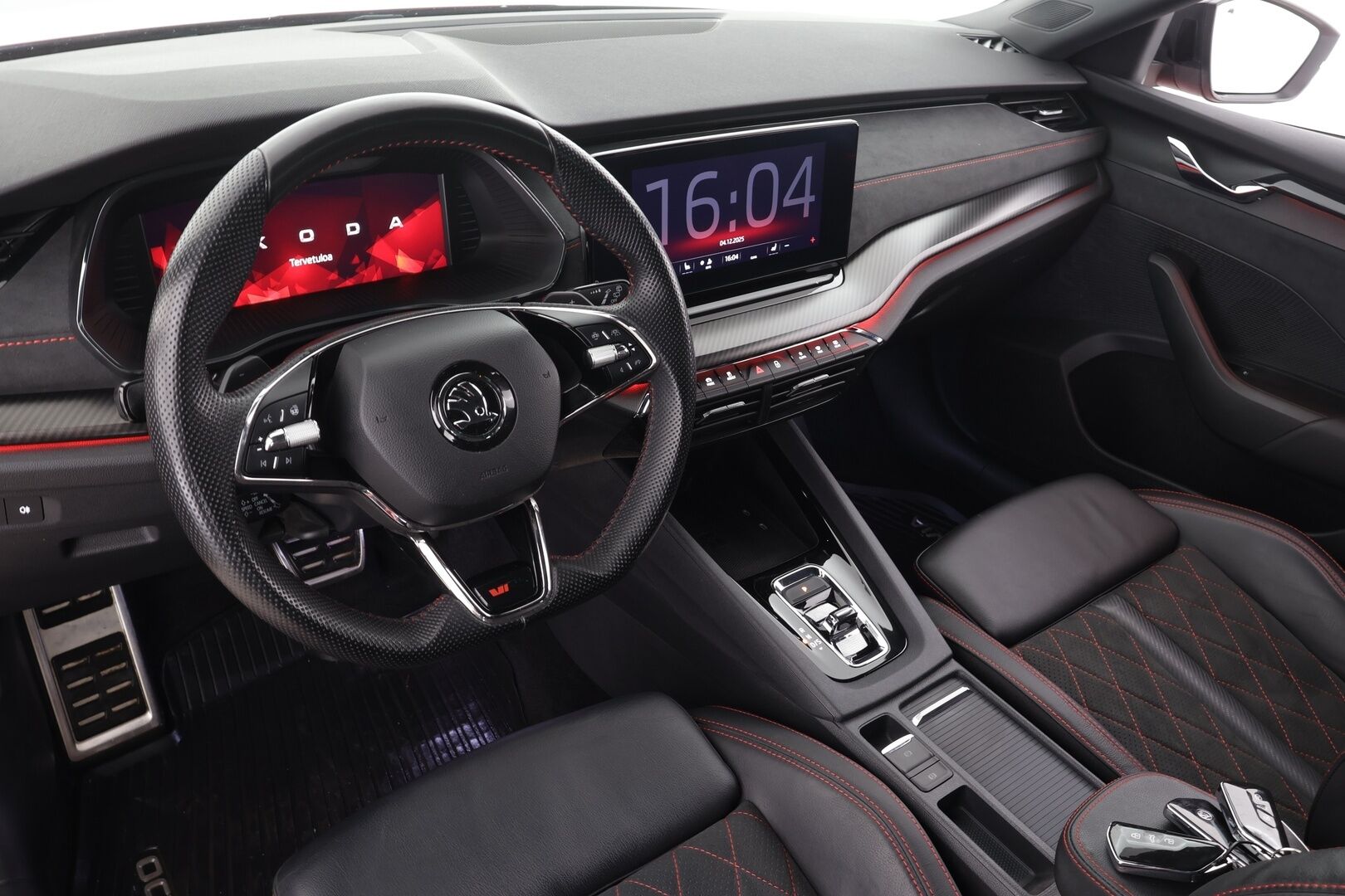 Skoda Octavia 2024 Combi 1.4 TSI PHEV RS iV DSG * ACC / P.kamera / Matrix LED / Muistipenkit hieronnalla / Navi / Webasto / KeylessGo / Sähköluukku * - 1.Om Suomi-auto / Kahdet renkaat aluvanteilla / Merkkihuollettu - HULLU BLACKWEEK KORKOTARJOUS 2,49%