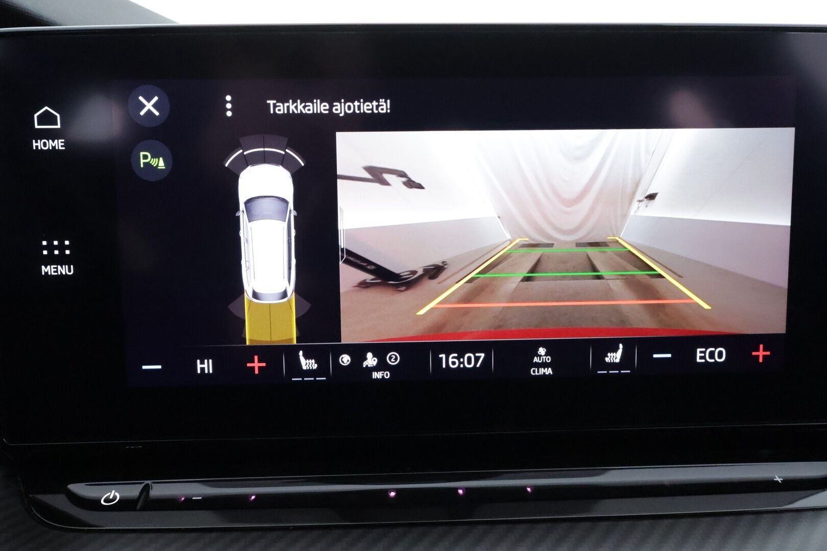 Skoda Octavia 2024 Combi 1.4 TSI PHEV RS iV DSG * ACC / P.kamera / Matrix LED / Muistipenkit hieronnalla / Navi / Webasto / KeylessGo / Sähköluukku * - 1.Om Suomi-auto / Akku kuntoatarkistettu / Kahdet renkaat aluvanteilla / Merkkihuollettu