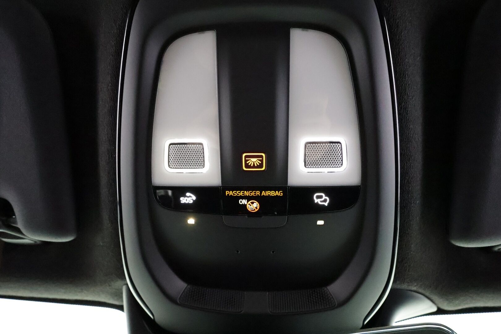 Volvo XC40 2024 Recharge Single Plus Extended Range - | ACC | Pilot assist | P.kamera | LED | Digimittaristo | Lämpöpumppu | Sporttipenkit | Keyless | Kahdet renkaat | 1.om Suomi-auto |