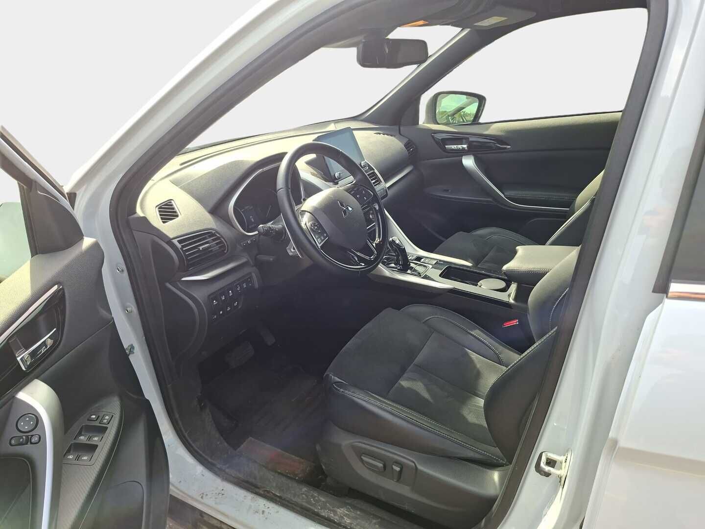 Mitsubishi ECLIPSE CROSS 2021 2.4 PHEV Cross Intense 4WD - | ACC | Huippukilsat | Sähköpenkit |