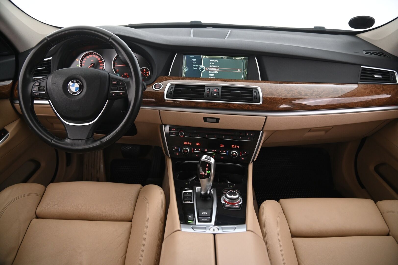 BMW 530 2010 A F07 Gran Turismo - Suomi-auto | Vetokoukku | Prof. Navi | Lohko | 2x renkaat&aluvantein