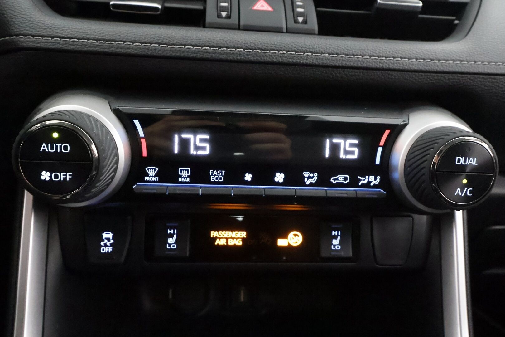 Toyota RAV4 2020 2,5 Hybrid AWD-i Active - | ACC | Koukku | LED | Navi | P.kamera ja tutkat | Apple & Android | LTA | RSA | PCS | BT | Lämm. ratti | Sähk. takaluukku | 1-om suomiauto | 