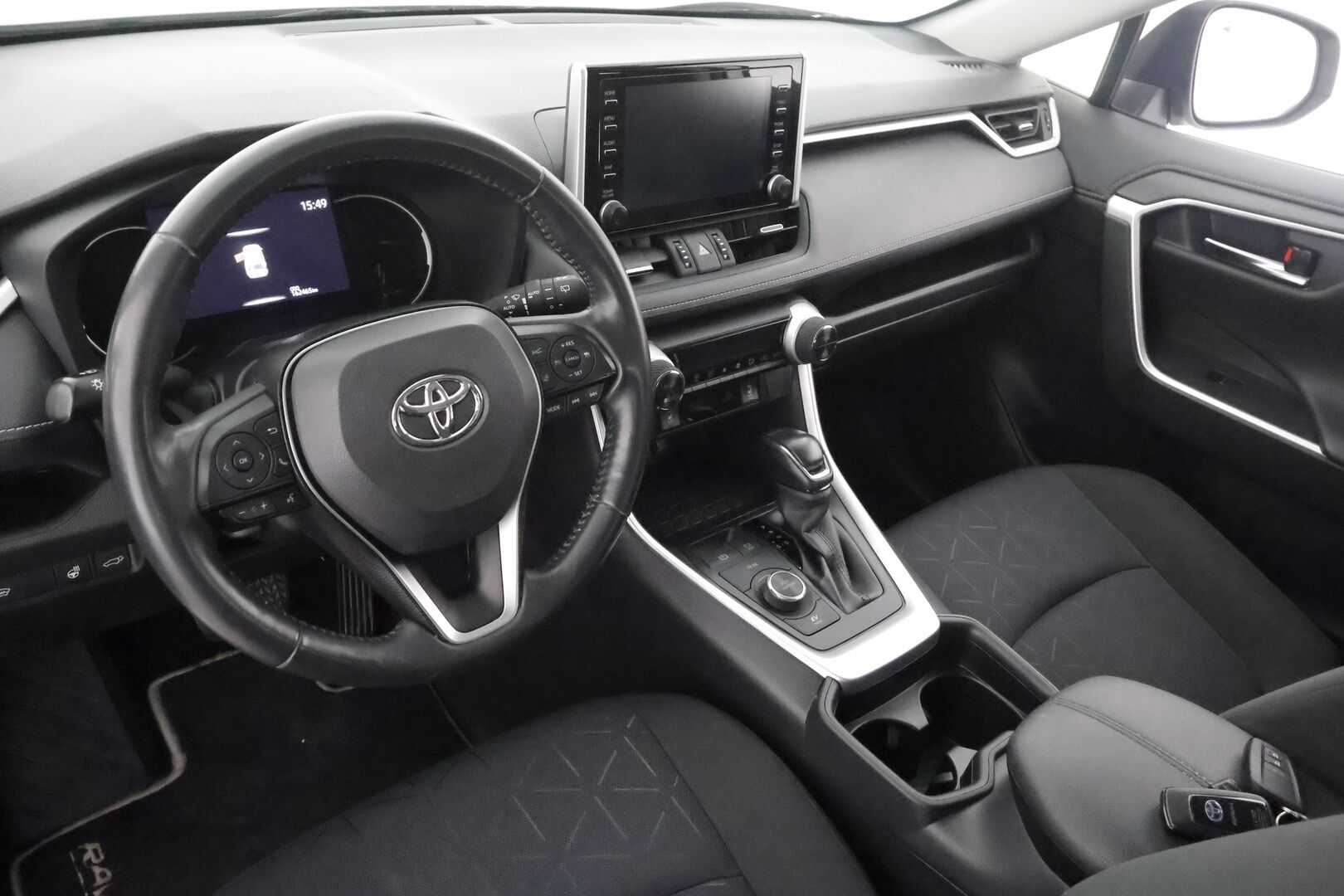 Toyota RAV4 2020 2,5 Hybrid AWD-i Active - | ACC | Koukku | LED | Navi | P.kamera ja tutkat | Apple & Android | LTA | RSA | PCS | BT | Lämm. ratti | Sähk. takaluukku | 1-om suomiauto | 