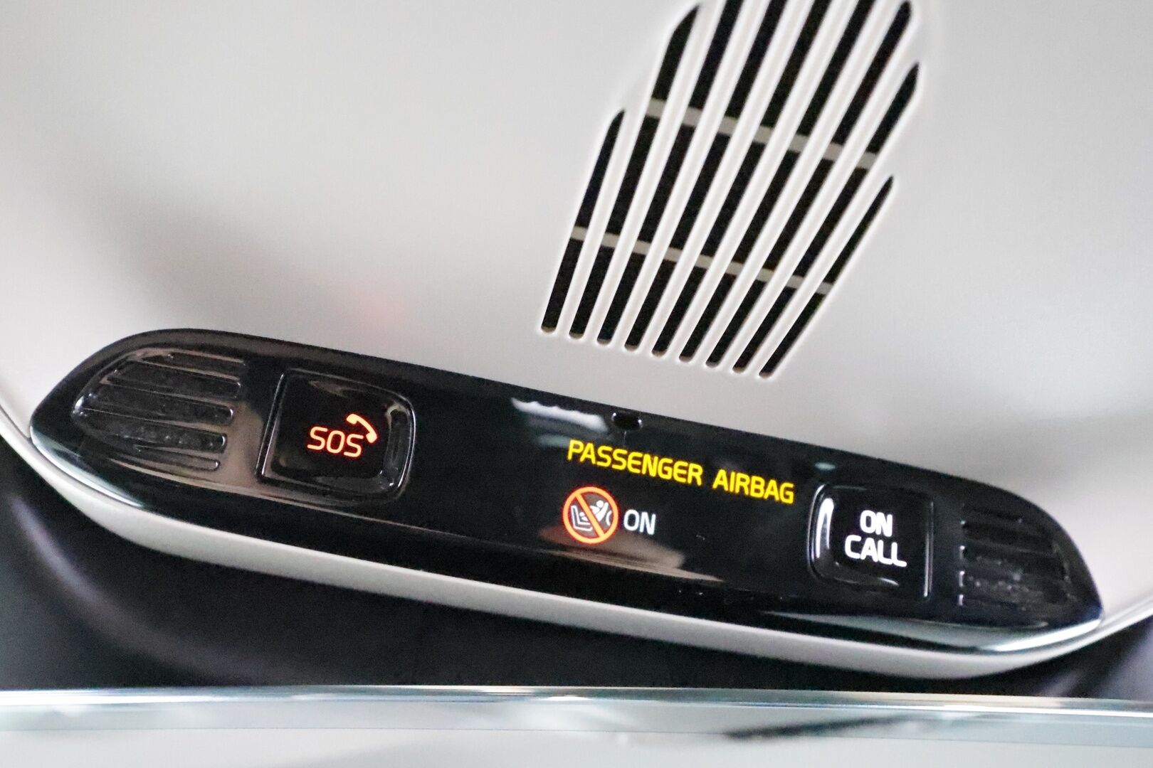 Volvo XC40 2020 T3 Business aut * Webasto / Koukku / ACC / LED / P.Tutkat / Kaistavahti / Keyless * - Suomi-auto / Kahdet renkaat aluvanteilla